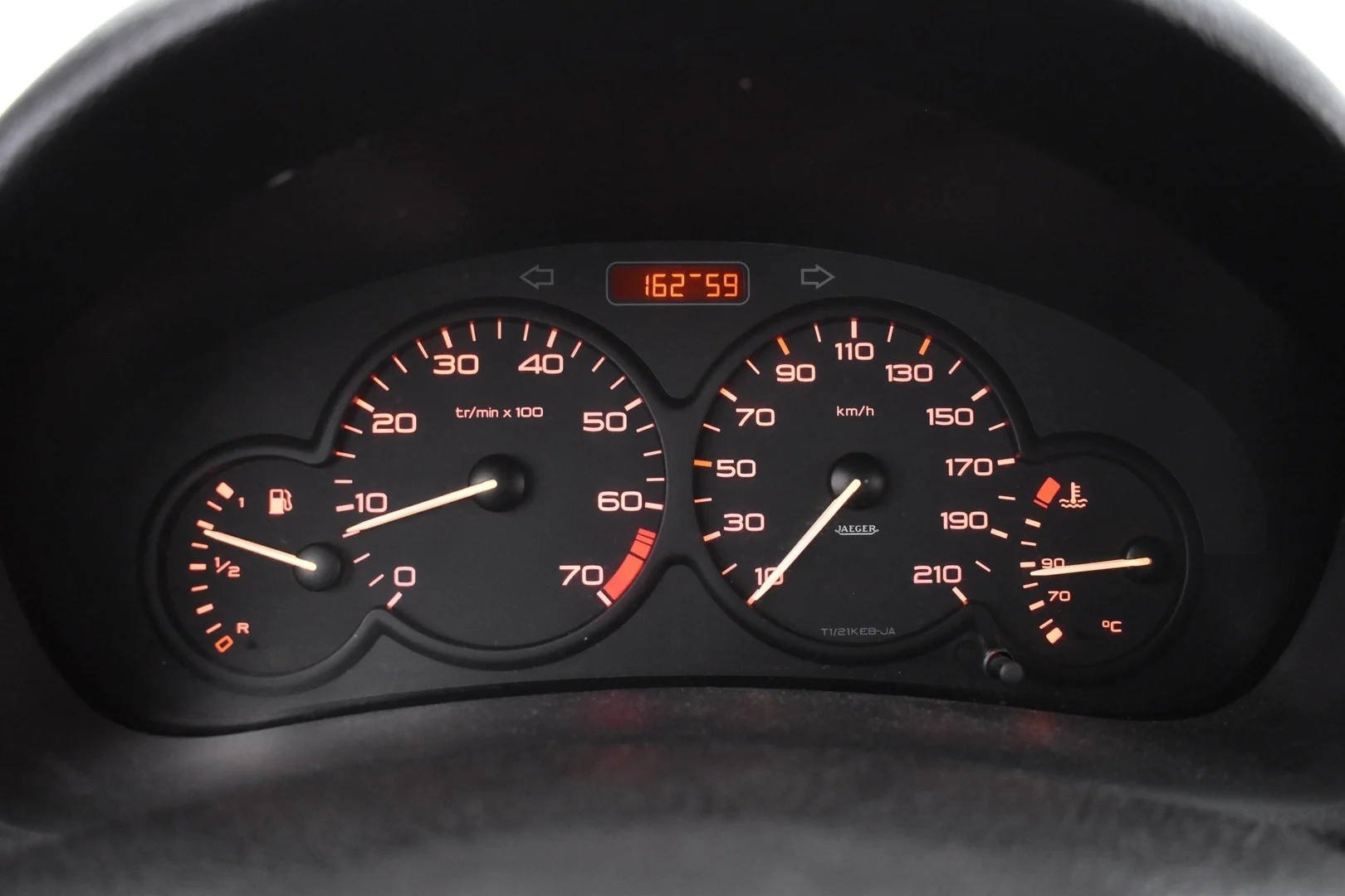 Car Image - 4B1K01U56yMe4AJMnQdaV9