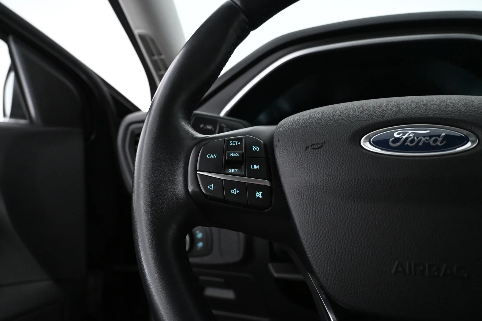 Car Image - 76fgL9hNGRy0rrOiBjUnrp