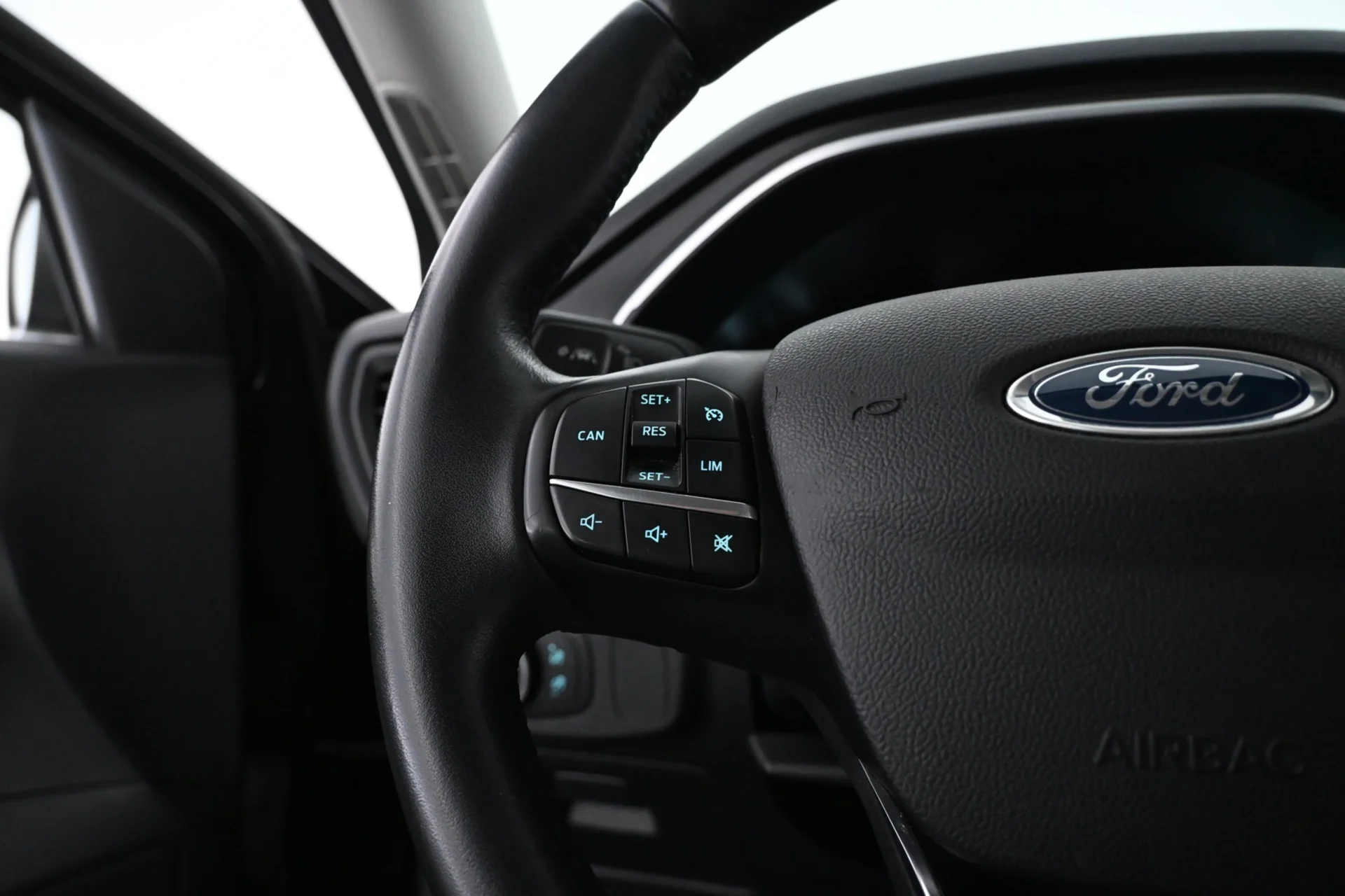 Car Image - 76fgL9hNGRy0rrOiBjUnrp