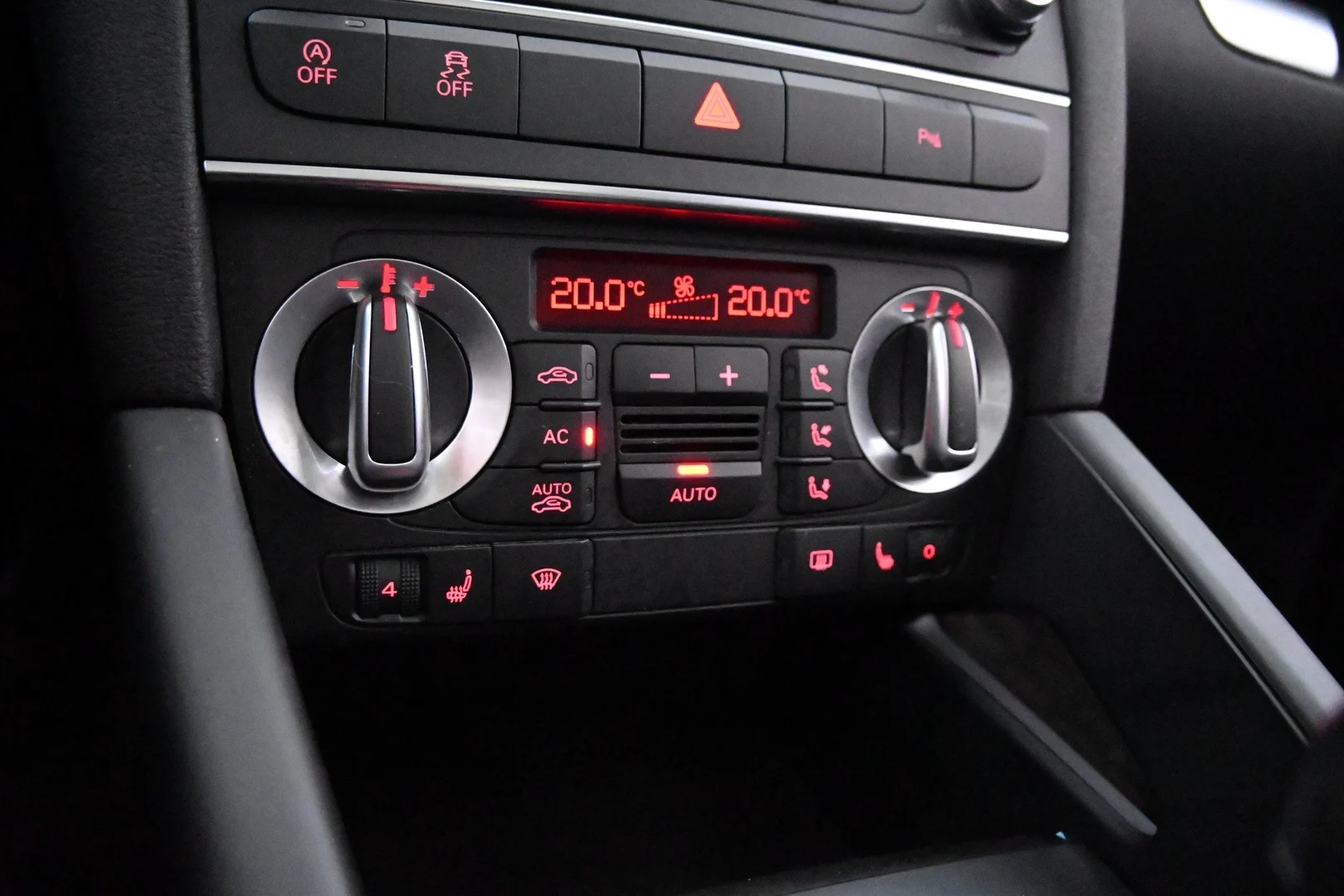 Car Image - 5ZIzuLQPi3T5QCDavSMhWh