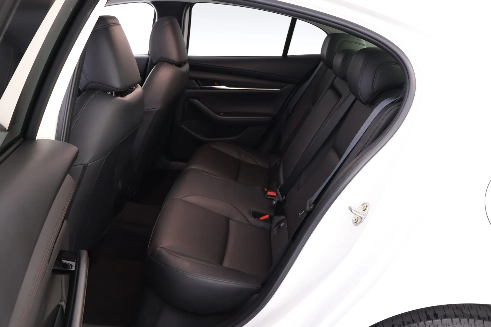 Car Image - 30sGwx67E38QK8cbQqm8Mm