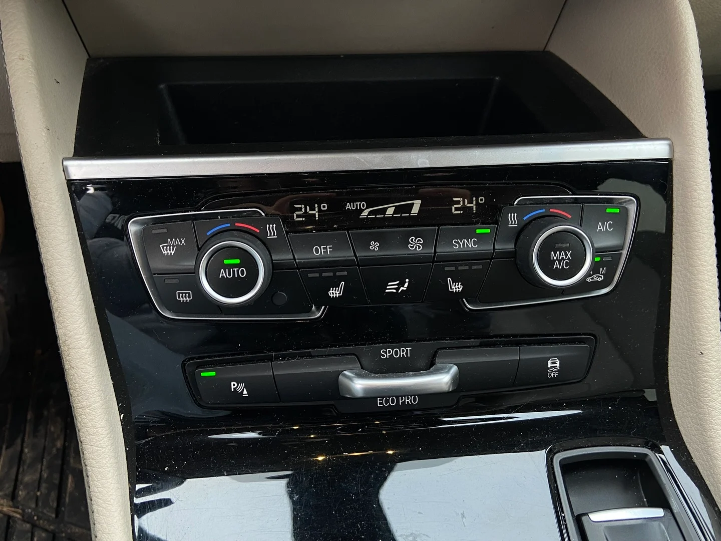 Car Image - 2teVbnKlOBZ349mtu0mqNQ