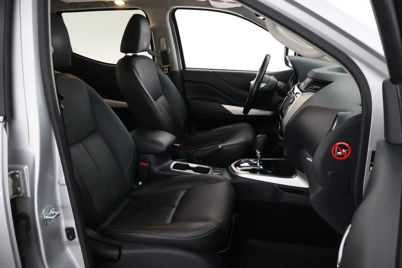 Car Image - 3aOK00xOa2C6OpDi2V6r3M