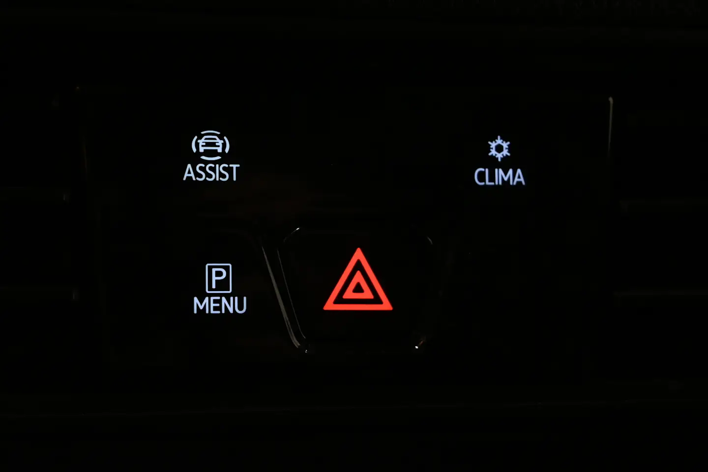 Car Image - 7hkx0H0P9CJYX2jg3IoiO1