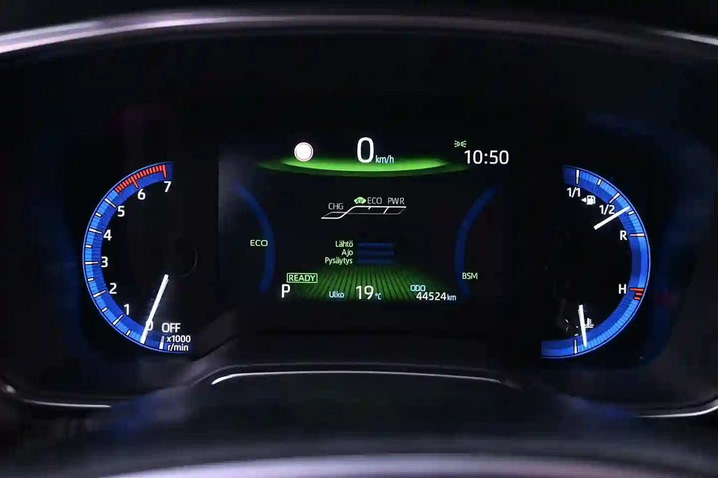 Car Image - 2qVX588RBVvteclrpFapyh