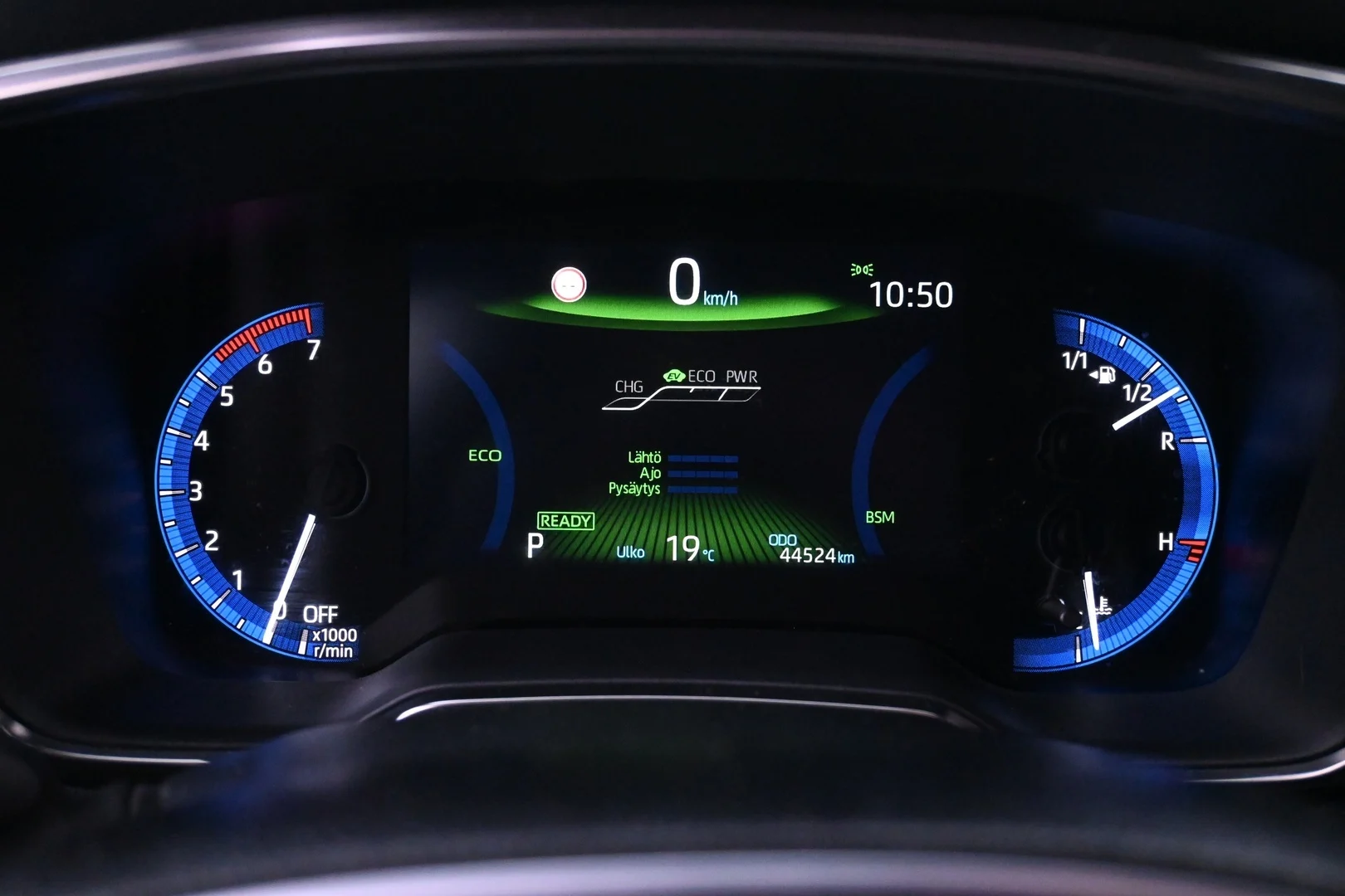 Car Image - 2qVX588RBVvteclrpFapyh