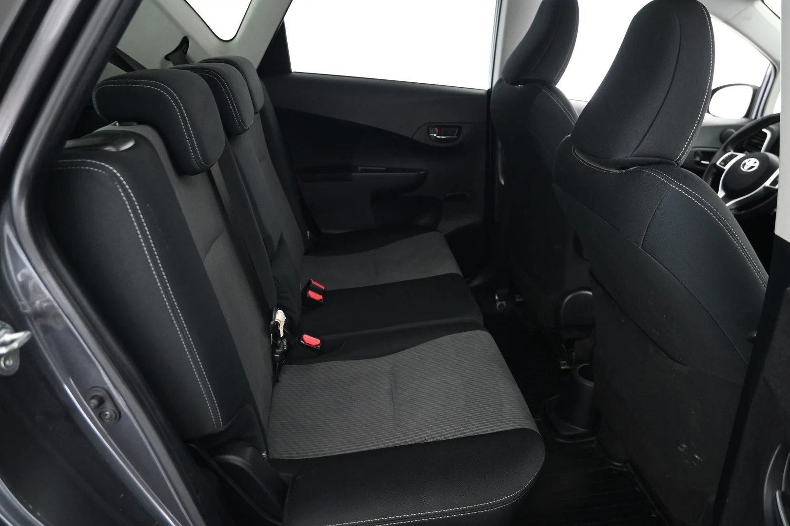 Car Image - 5sy2Y6h0zJBFmYIccfZtfN