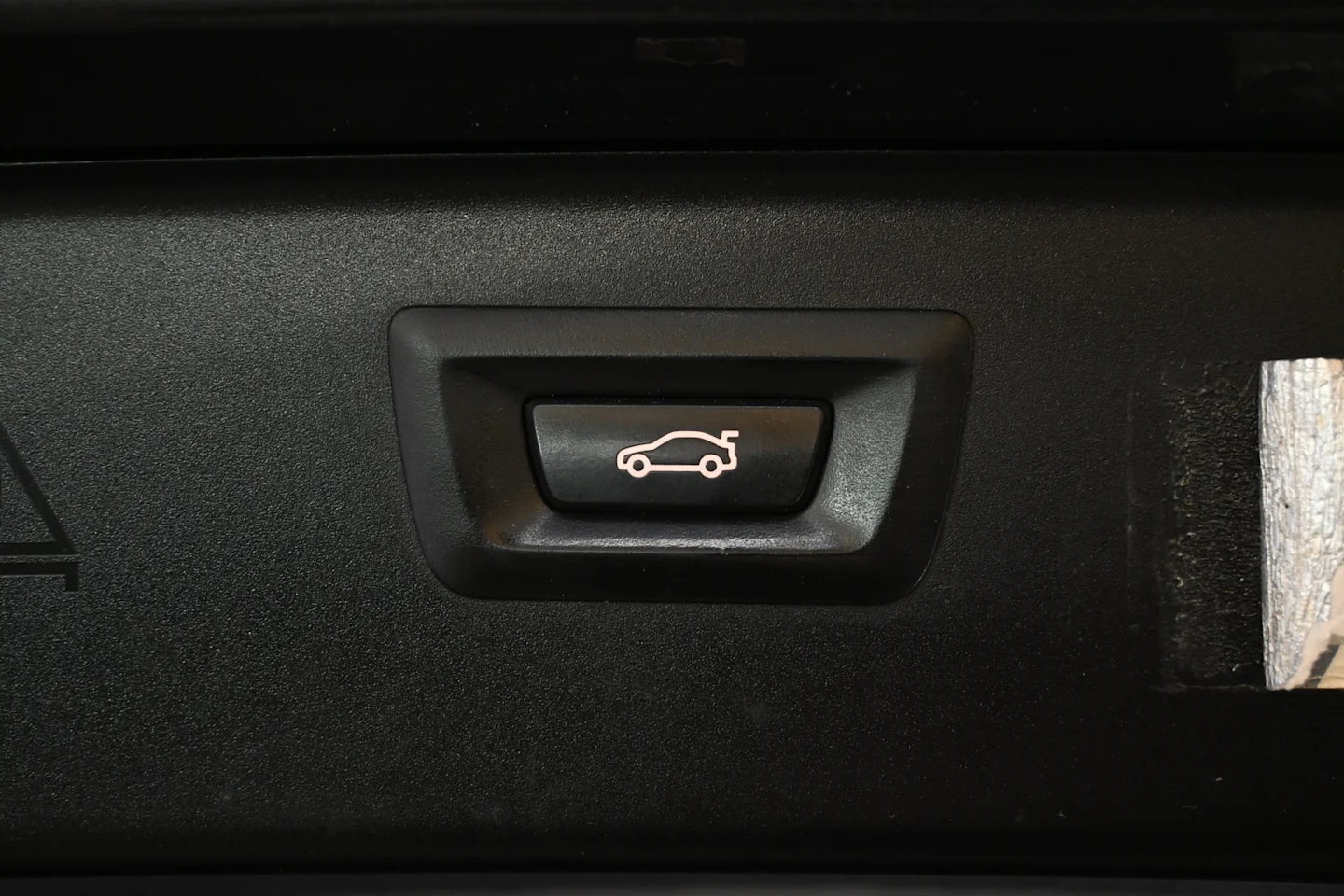 Car Image - 1u9MWJVRfTEb78Ipej3wOb