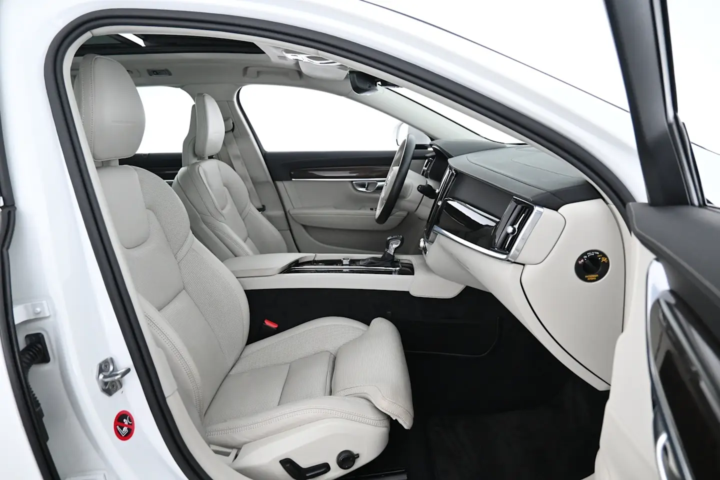 Car Image - 7q259ihz14H1UPdQYlR67M
