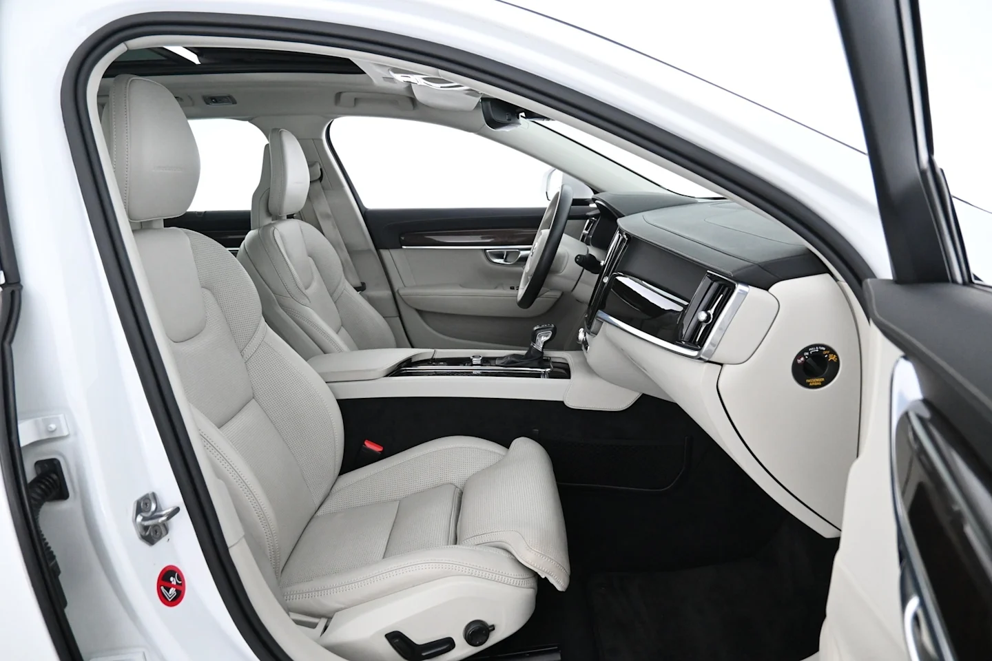 Car Image - 7q259ihz14H1UPdQYlR67M