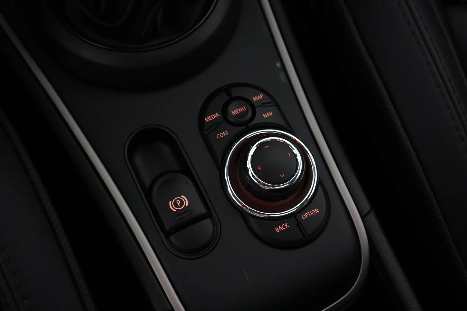 Car Image - 41PQO6PTS0g5j8Rm2U3eot