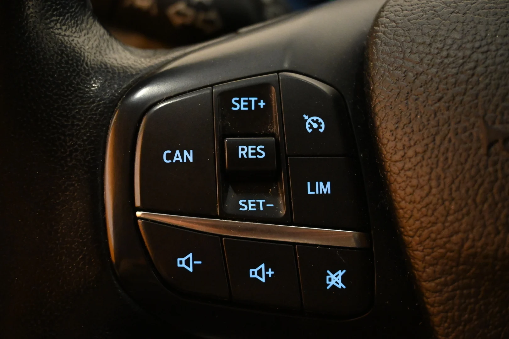 Car Image - 2yRXuLFE3yGqgjRNBeX9ny