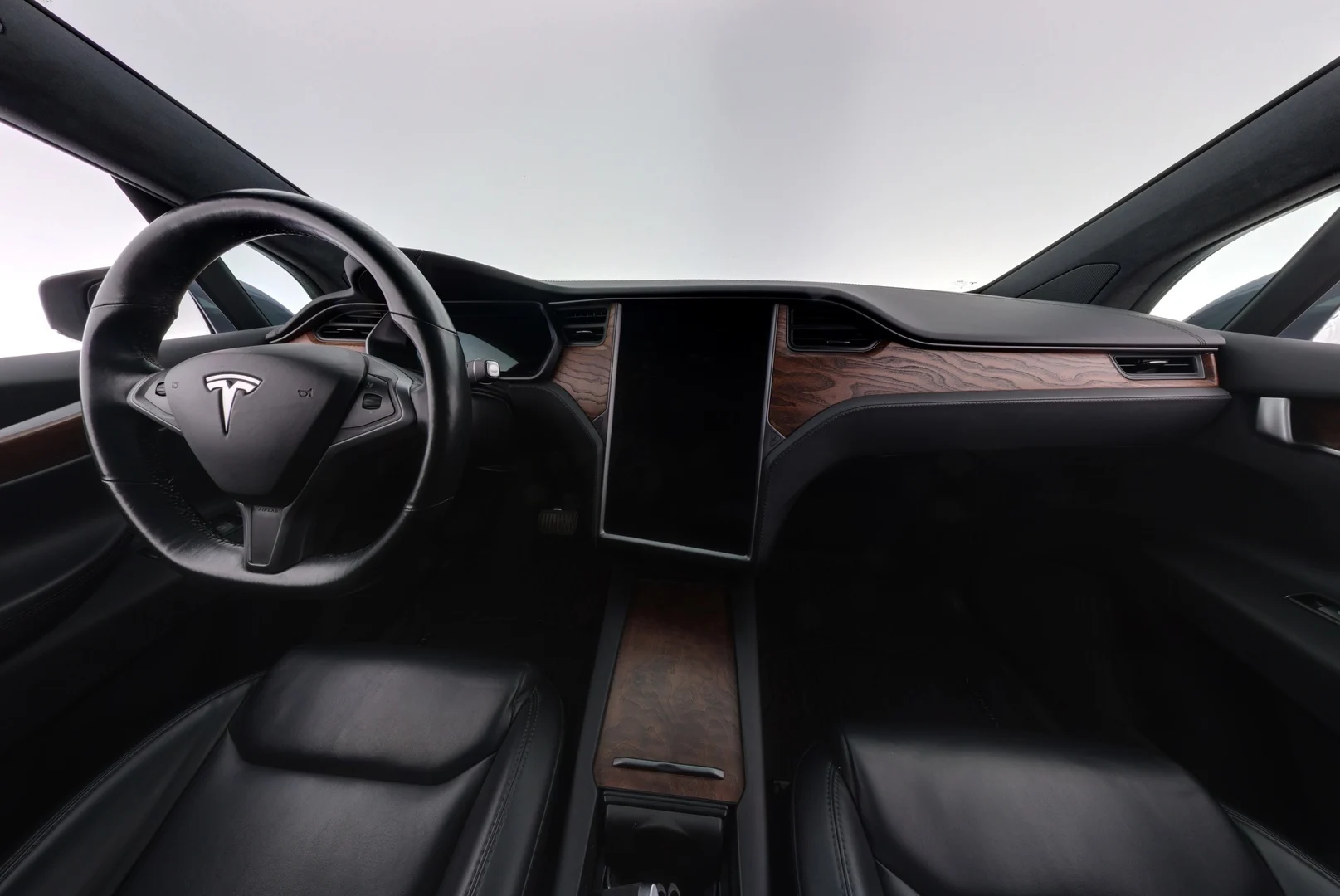 Car Image - 1dnfXZEKIKg6ij0iB9IEuH