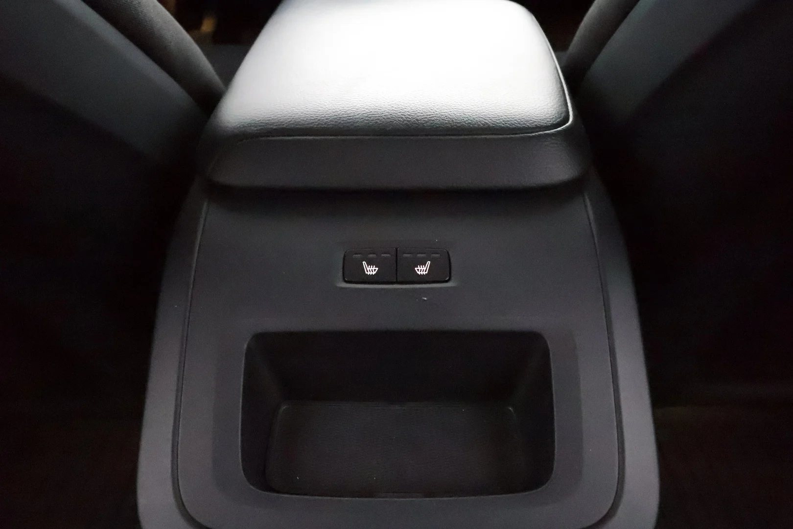 Car Image - 2oQnU4J5rh0TK5cJneX9qk