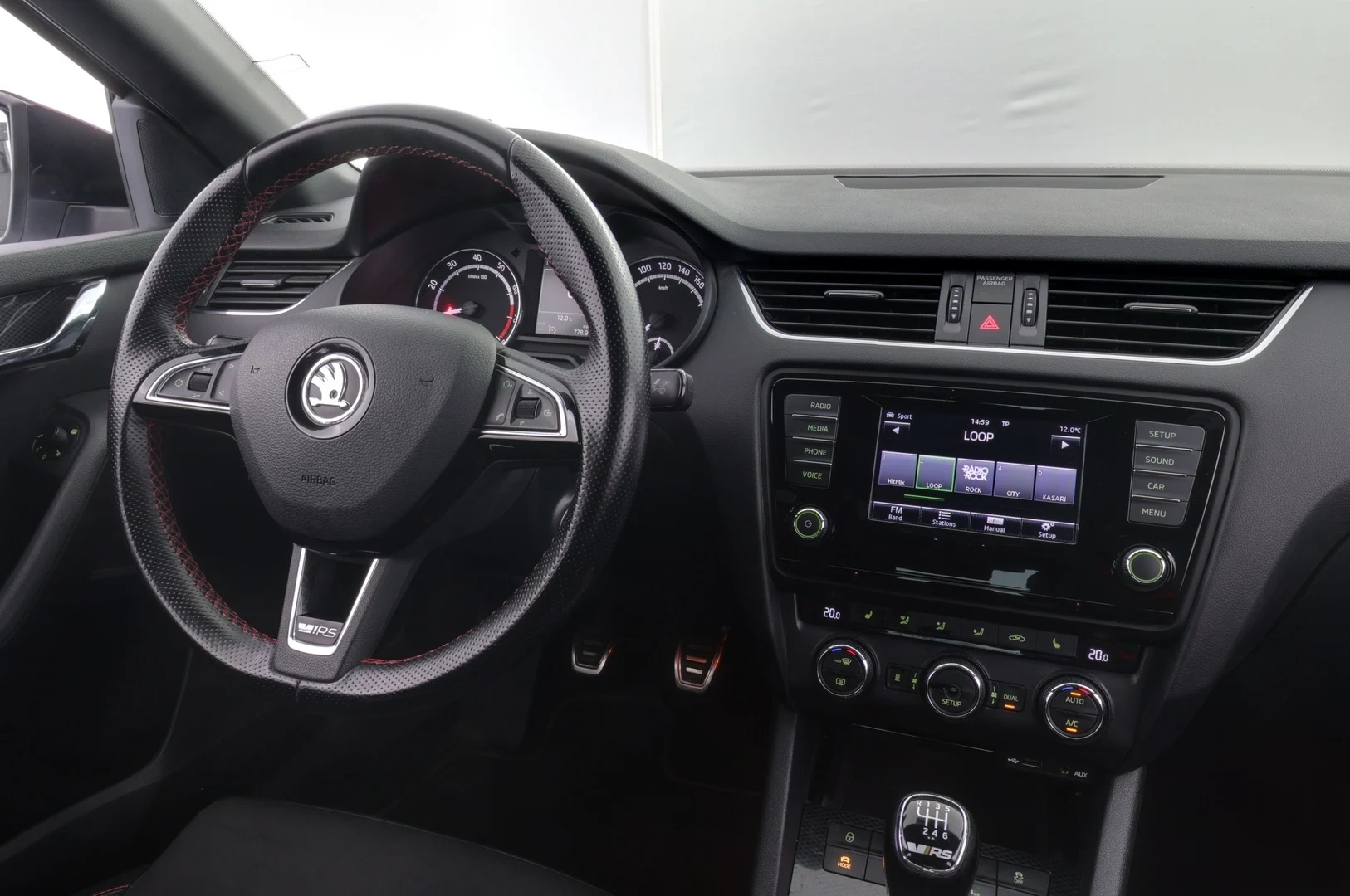Car Image - 1UXpgKhq8fJFtiT3jXis50