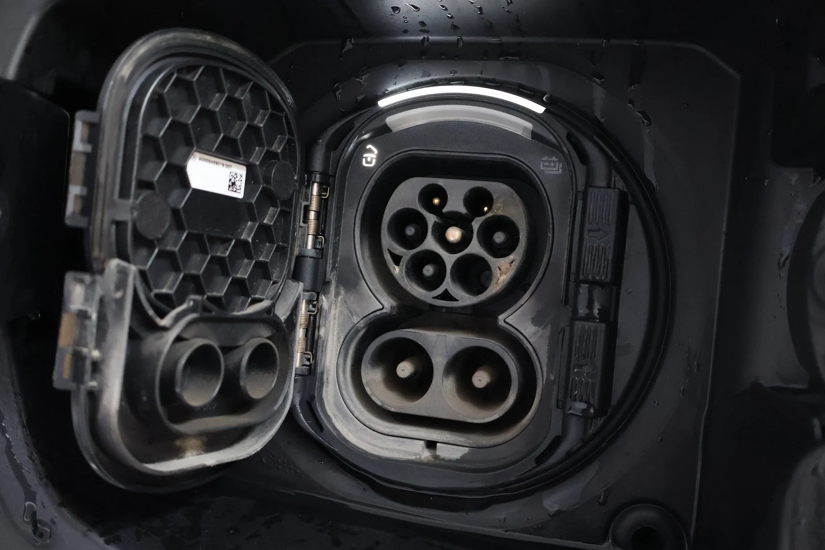Car Image - 6IfPKWBtpOIJOyttHt3xZy
