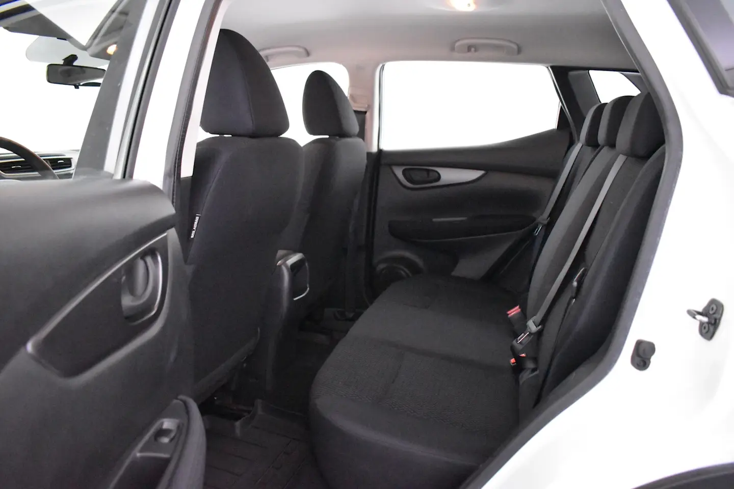 Car Image - 3GIb8z0Vmgap7Bqx1m8XQJ
