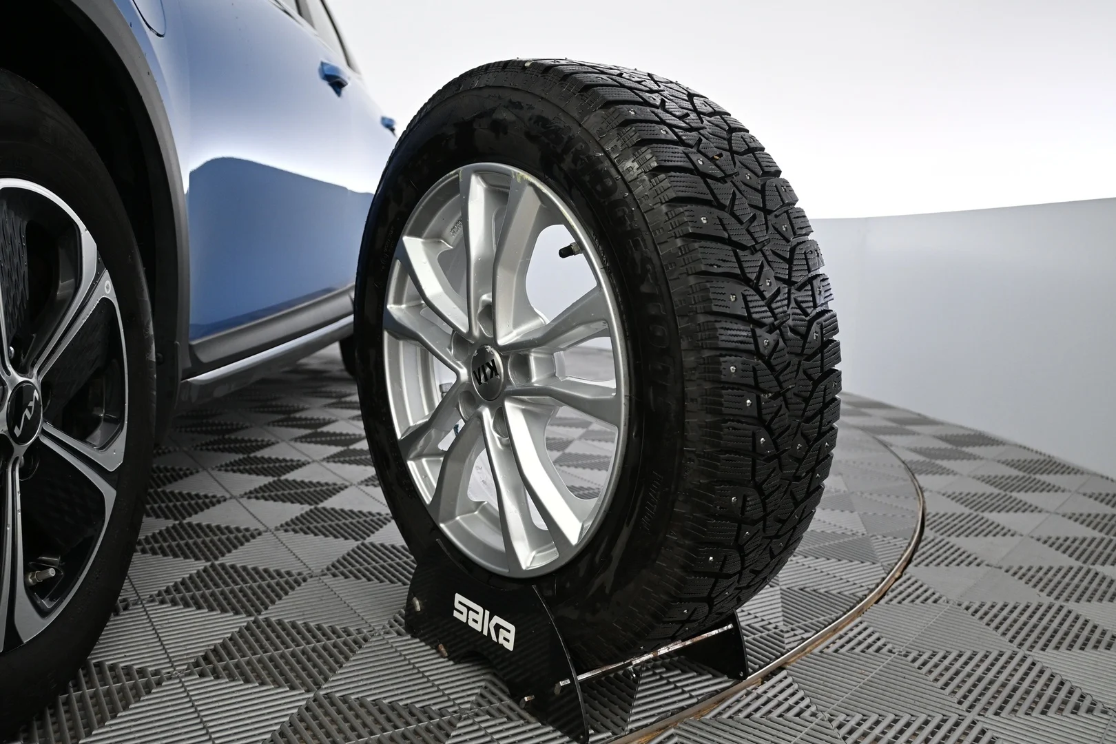 Car Image - U2gKJUE4lW1JMDUw0ydKS
