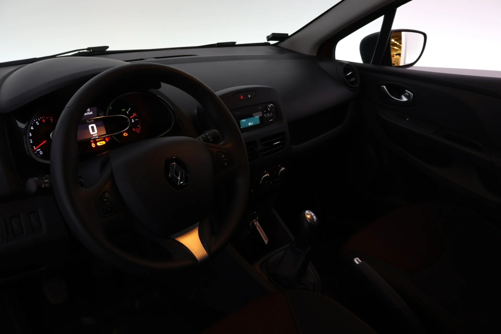 Car Image - 7xcWgd97ToylkmGmJXpqfL