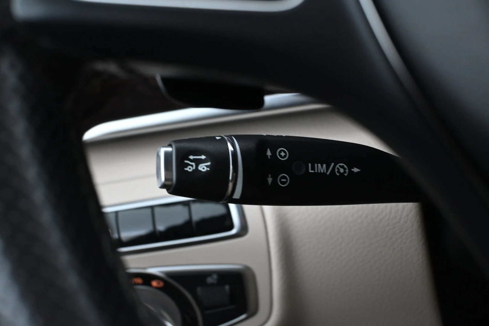 Car Image - 4lKUIOlAnrwNWXepl3MbEy