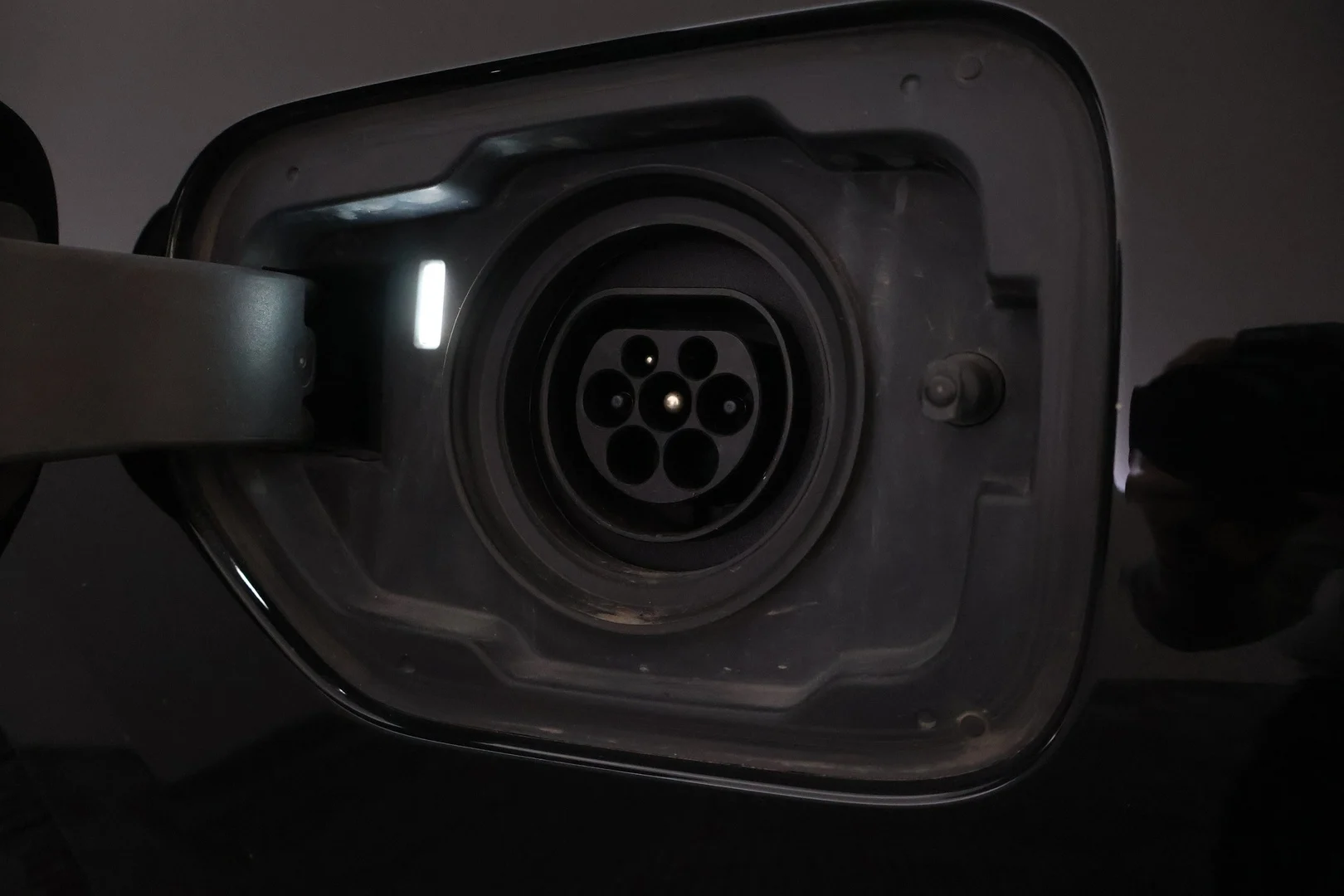 Car Image - 2BZtqYyP1rwumNuuMzX4pT