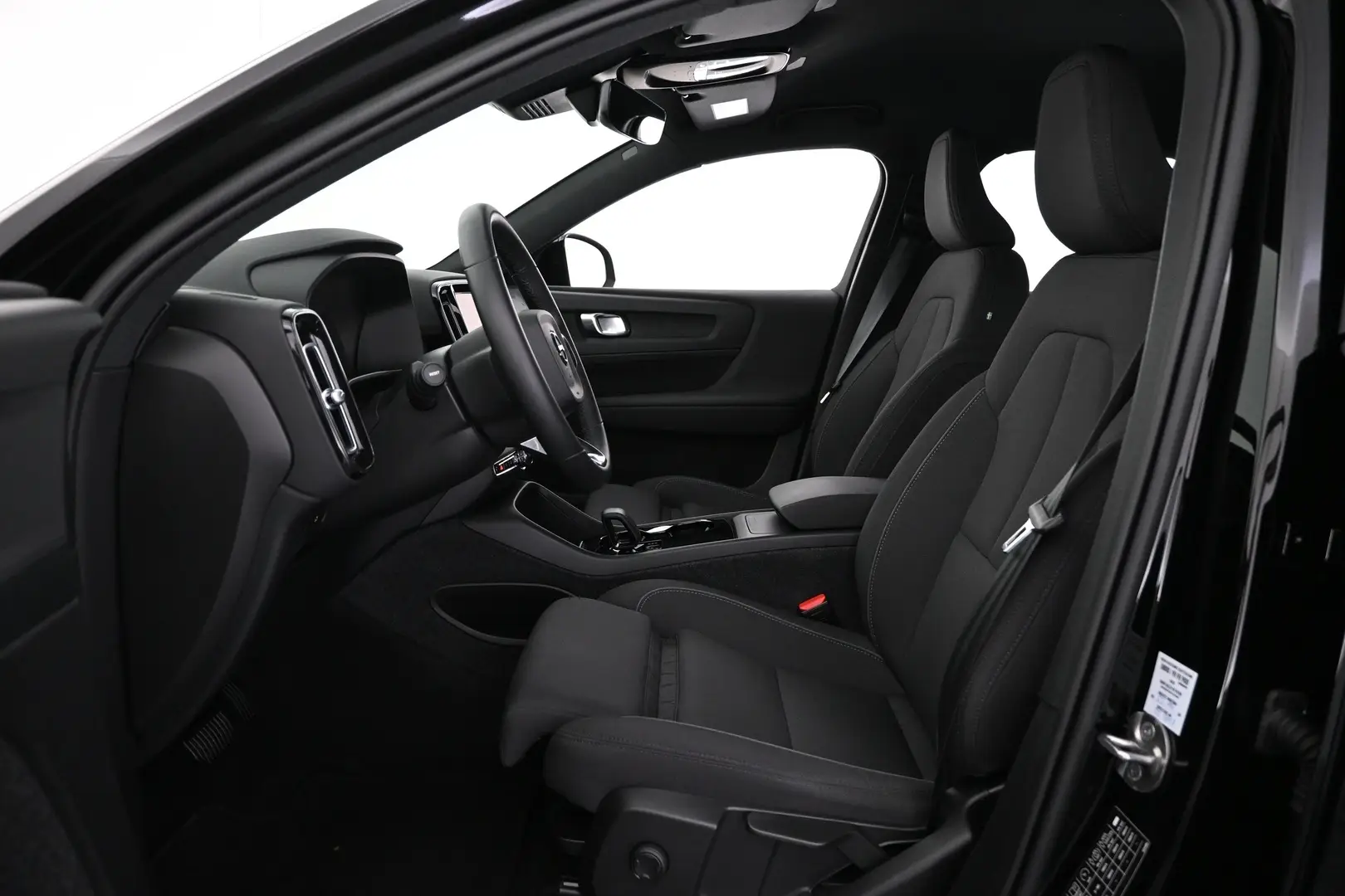 Car Image - ncwLnNZfywKt8mJWmnkgz