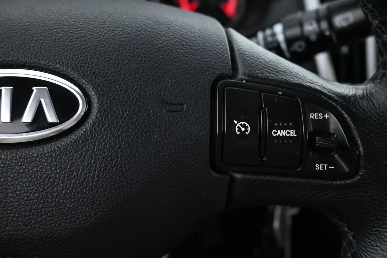 Car Image - 70qNlsmEdhqBML5Jngp5LE