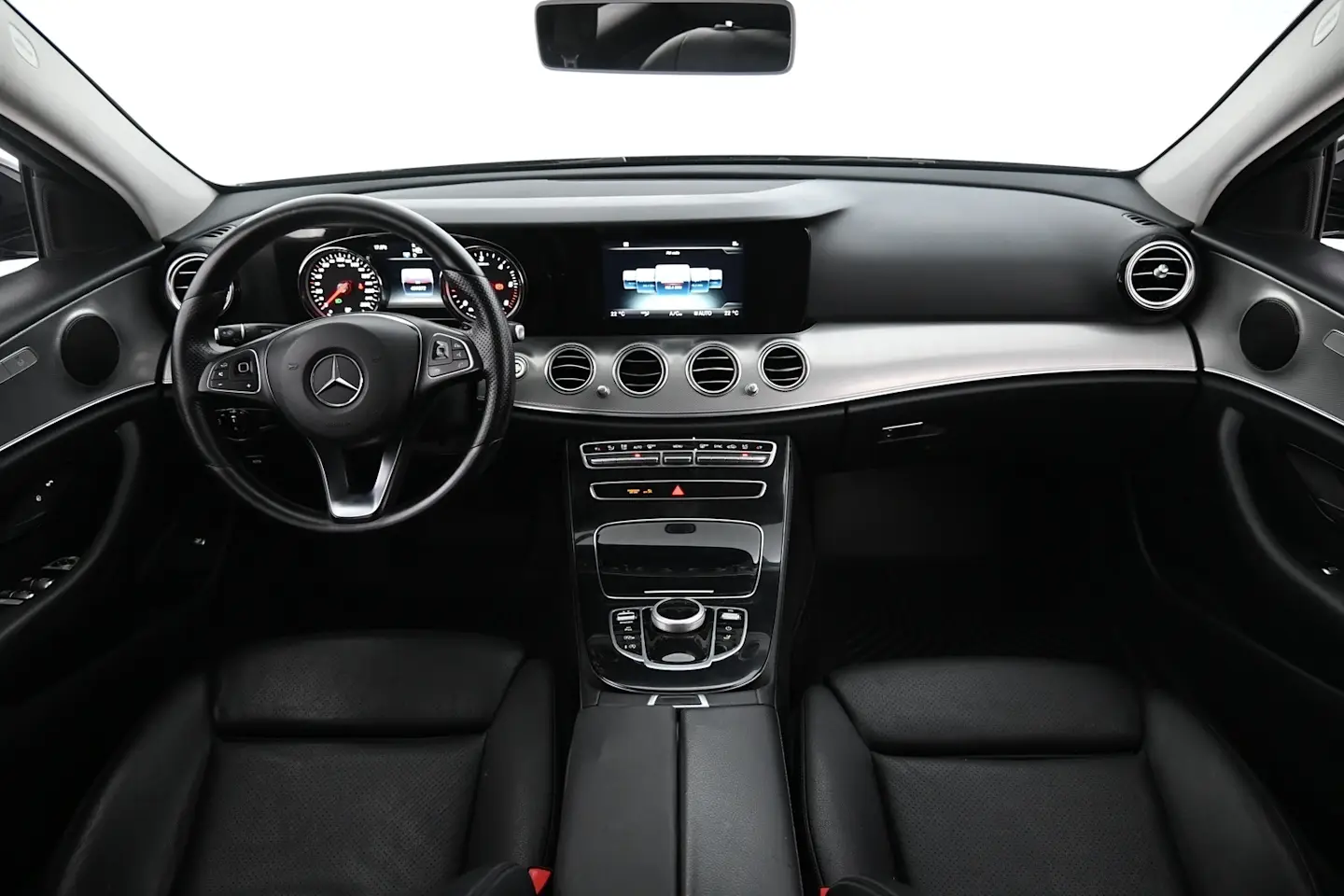 Car Image - 3ByqpgQjtgZnTSbmG1Nrjb