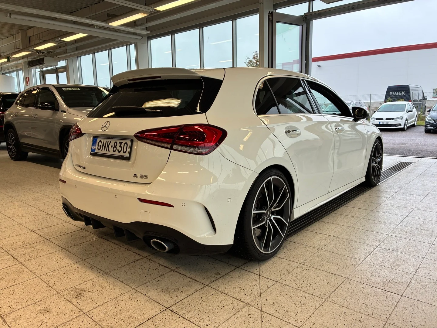 Car Image - 4t8BaXmADKK4dygrDnIgSL