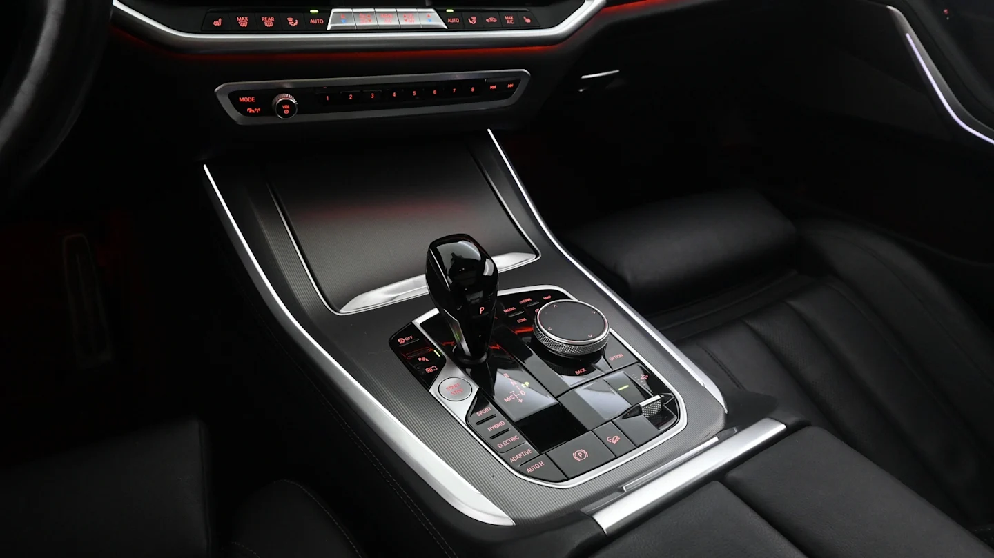 Car Image - 3ijuNtmxH71LSw5yiGF2UD