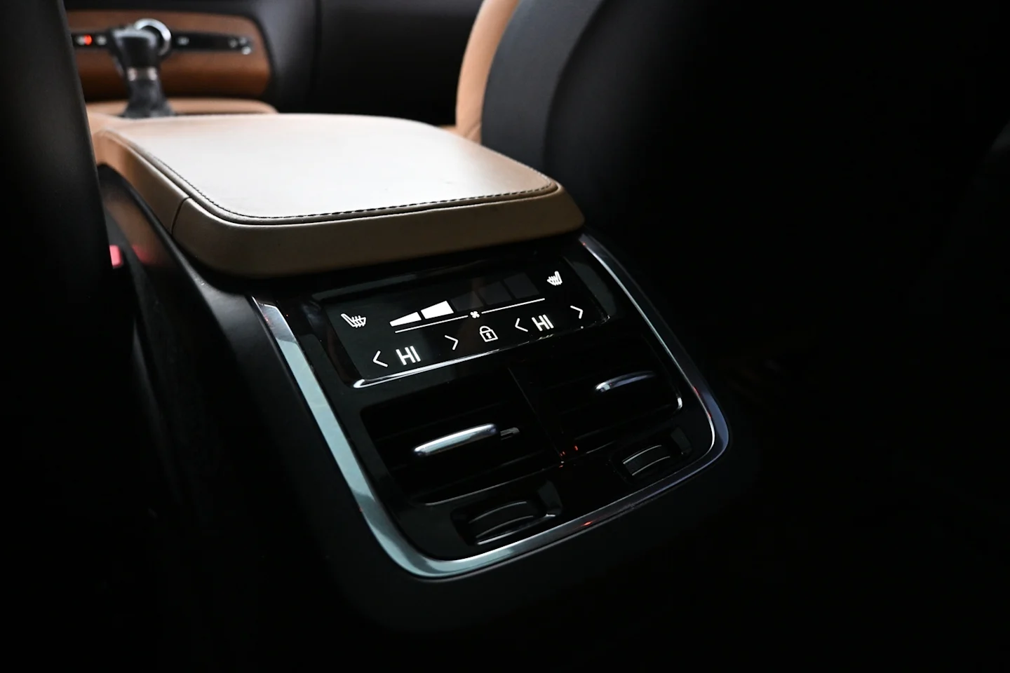 Car Image - 6WIDMzI64U3Fhi0rDoo4XV