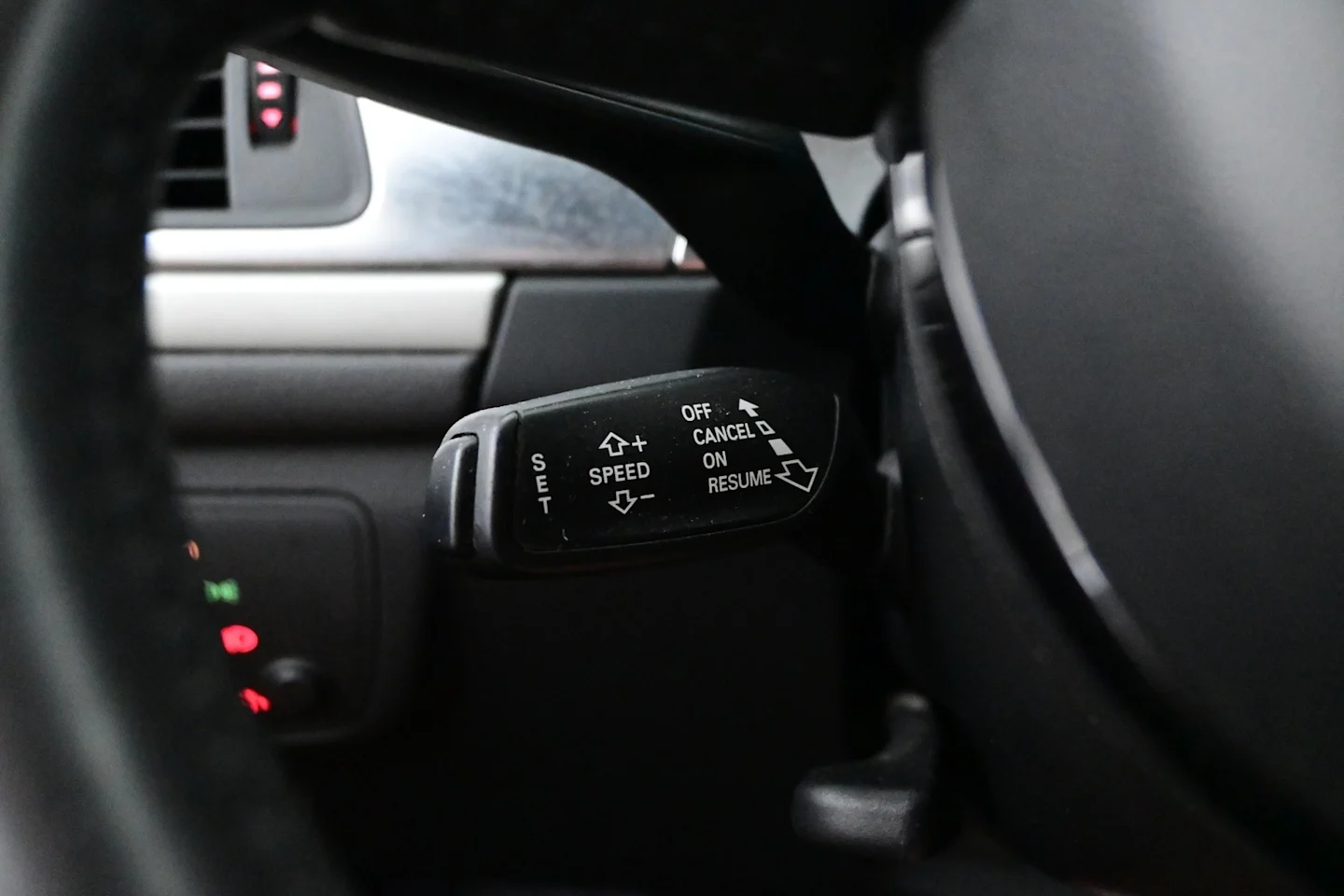 Car Image - 5fEyxNKBZ3o1Ebz3iD7k3B