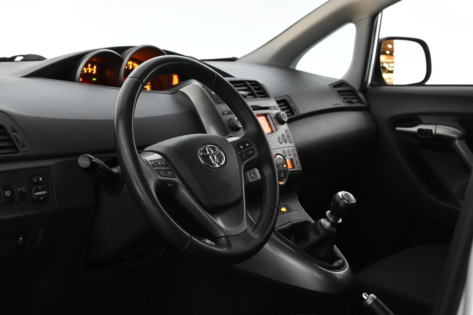 Car Image - 3xXvDpGtL4Du0SA9tUEm35