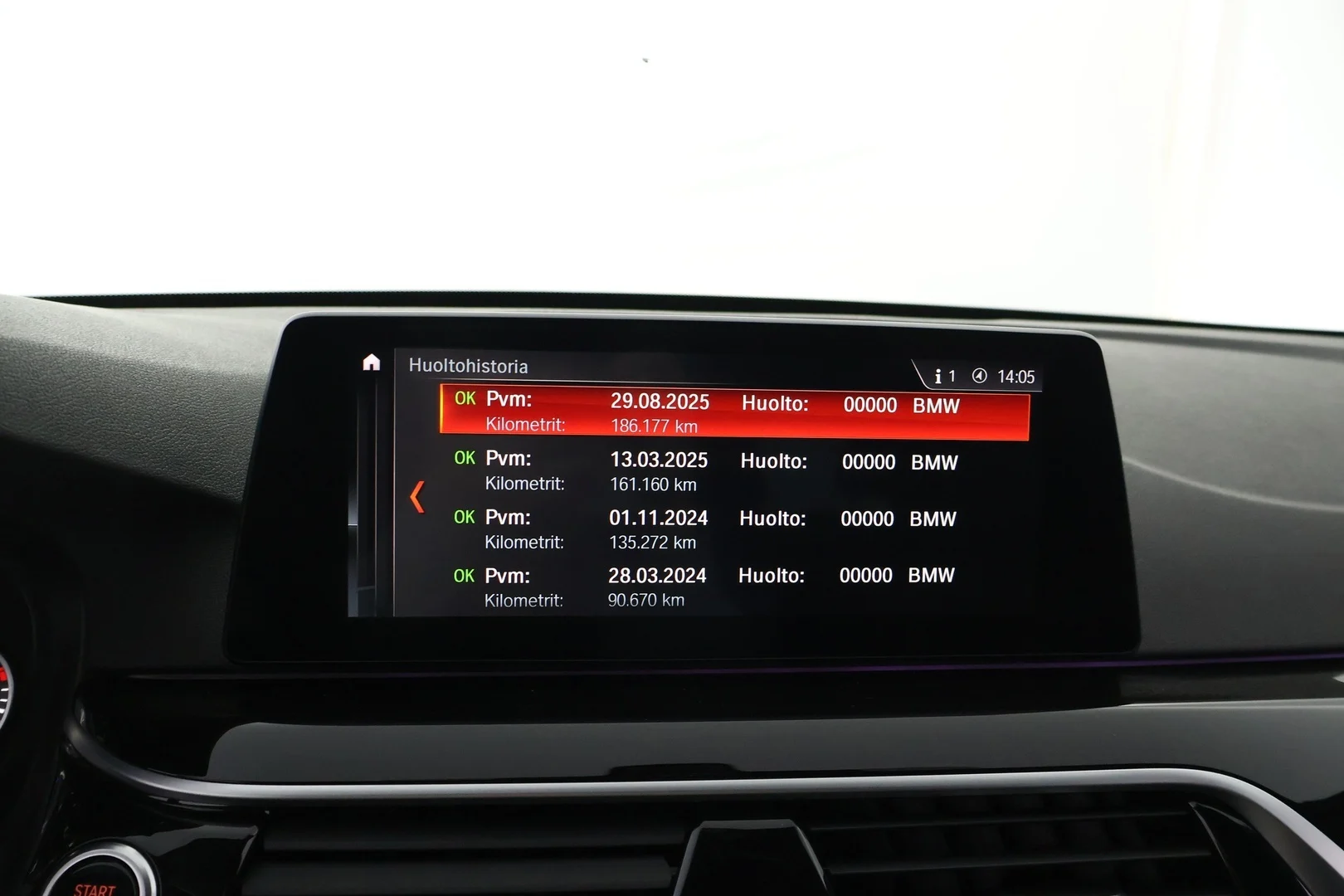 Car Image - 1mA9BMBqMxsvhjS8w4uyXg