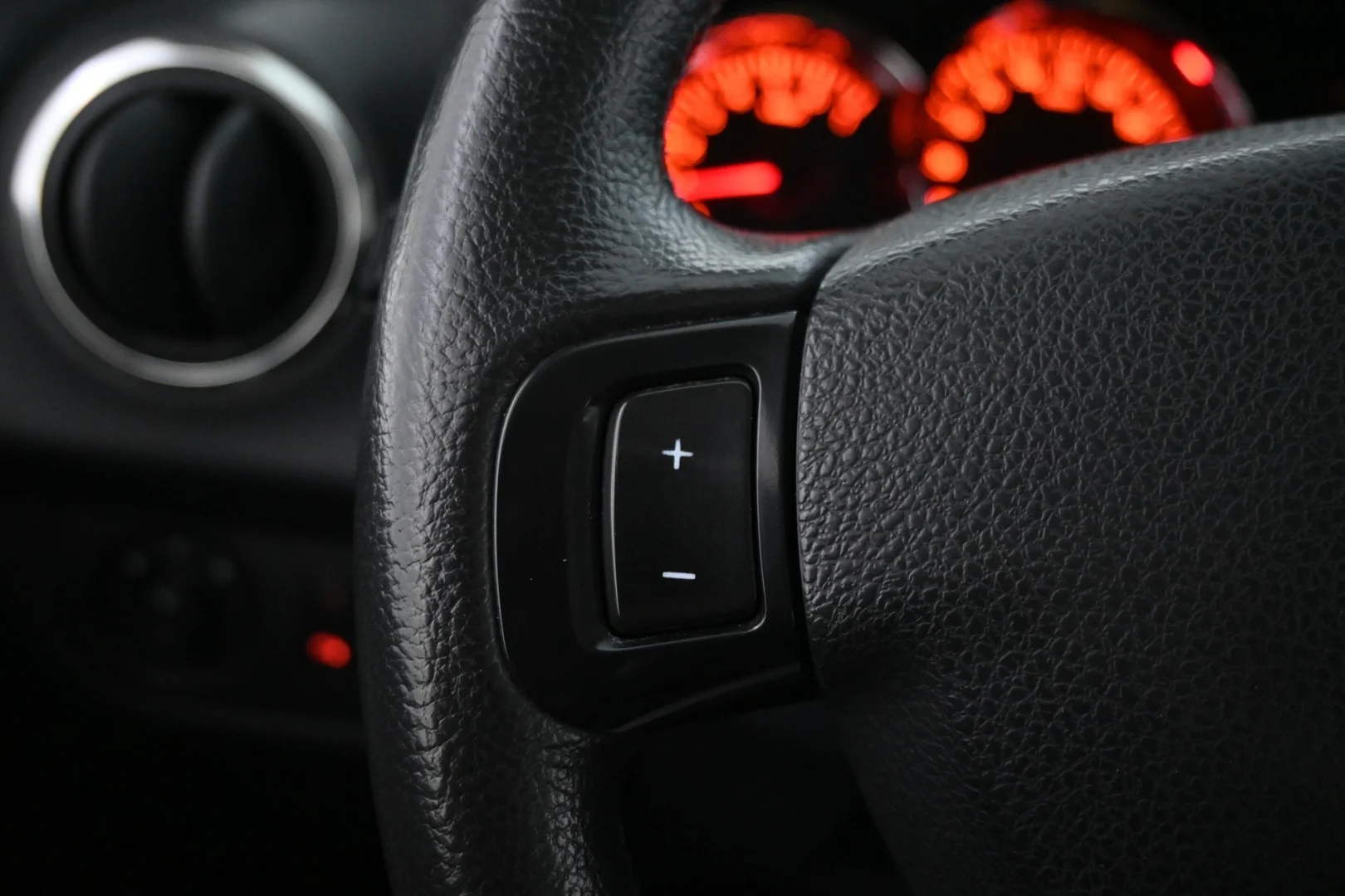 Car Image - 4uzpnQkP3BIMNKGzg7yHa0