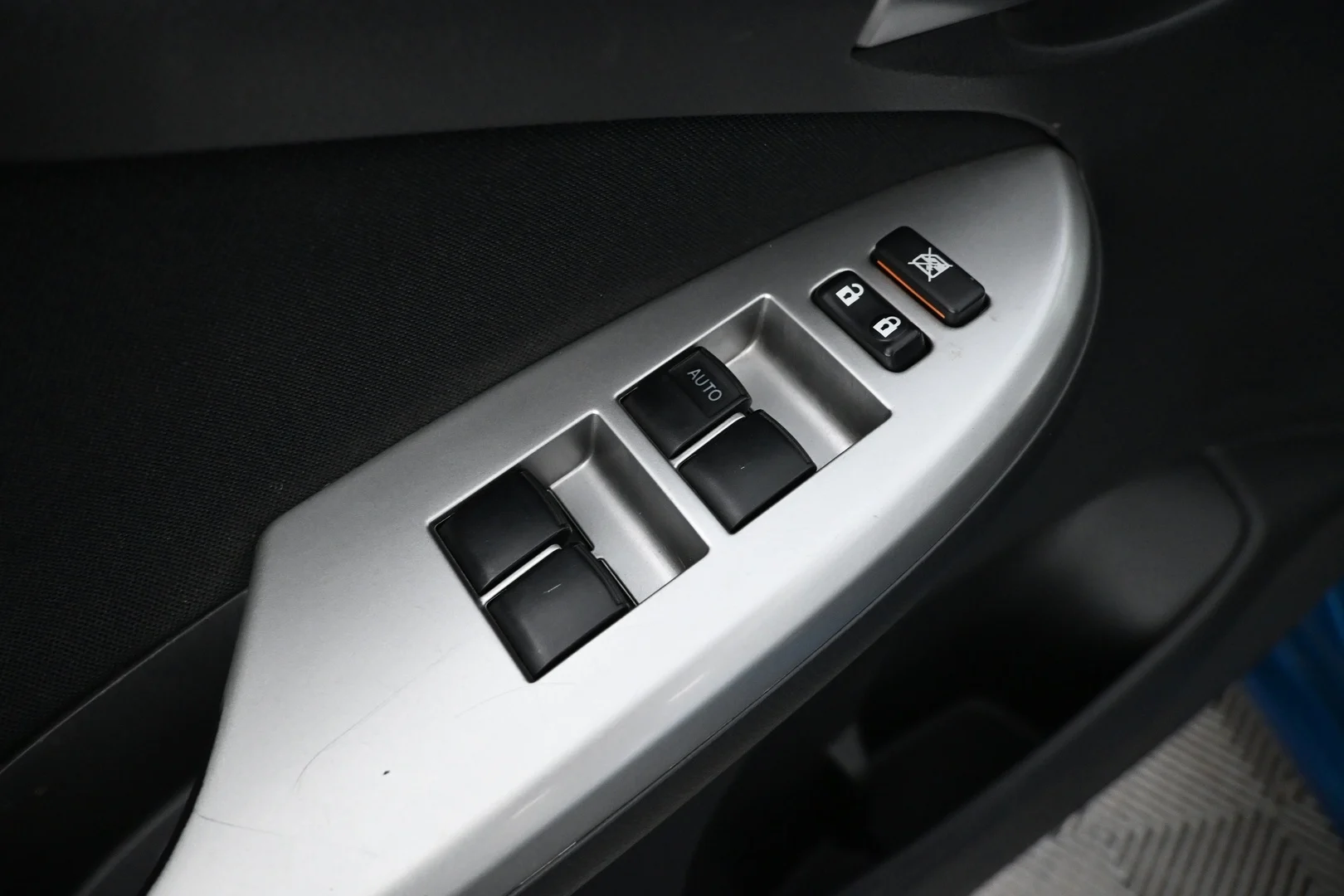 Car Image - 2nEIi2BEcVvlVe93aNVVzL