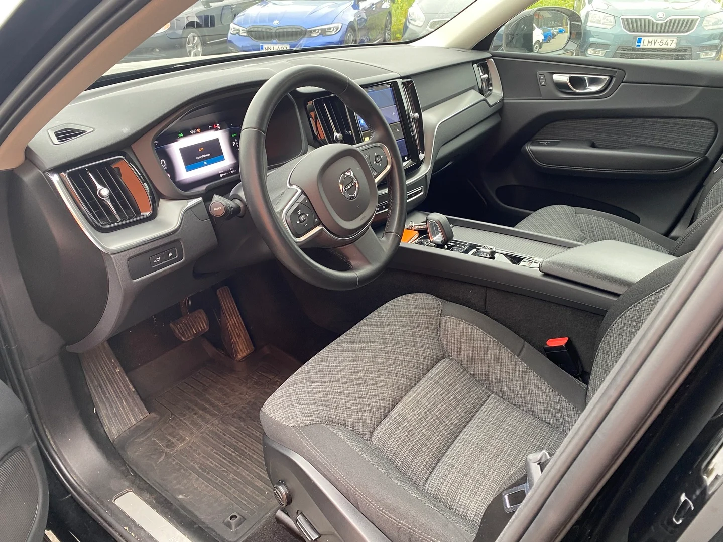 Car Image - 1HyTEPPkL4zqdLqtjs3VPE