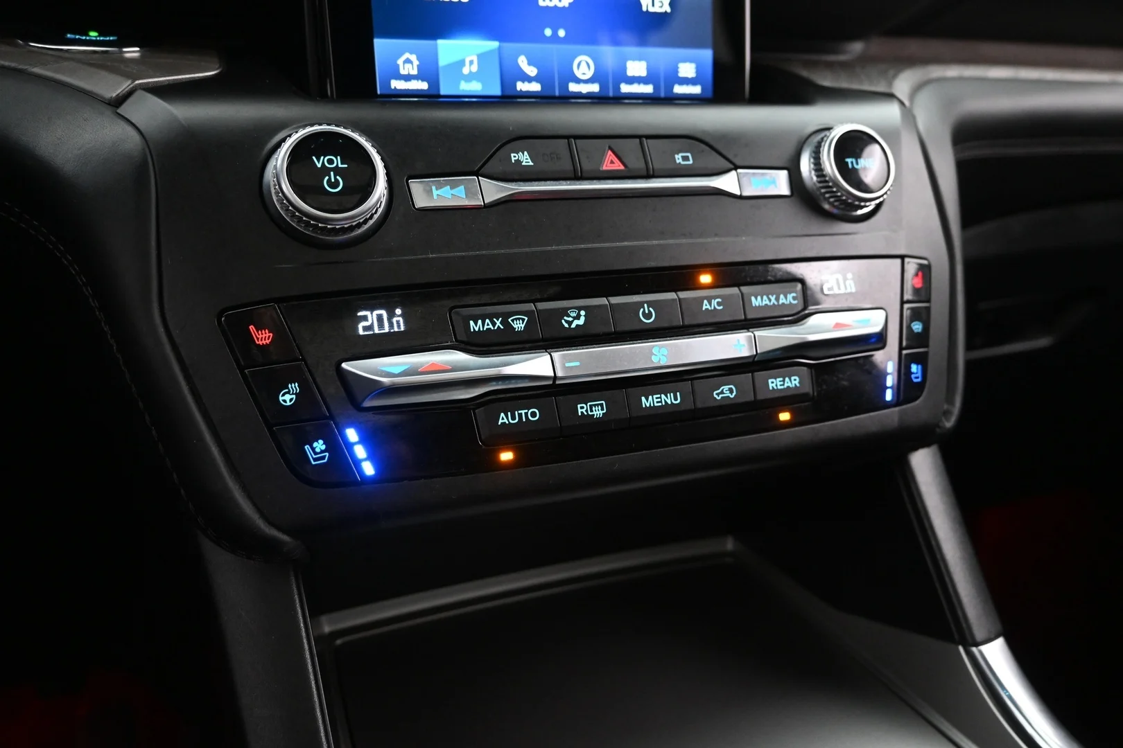 Car Image - 3tUXM4OLHujTWzotbVIg0Y