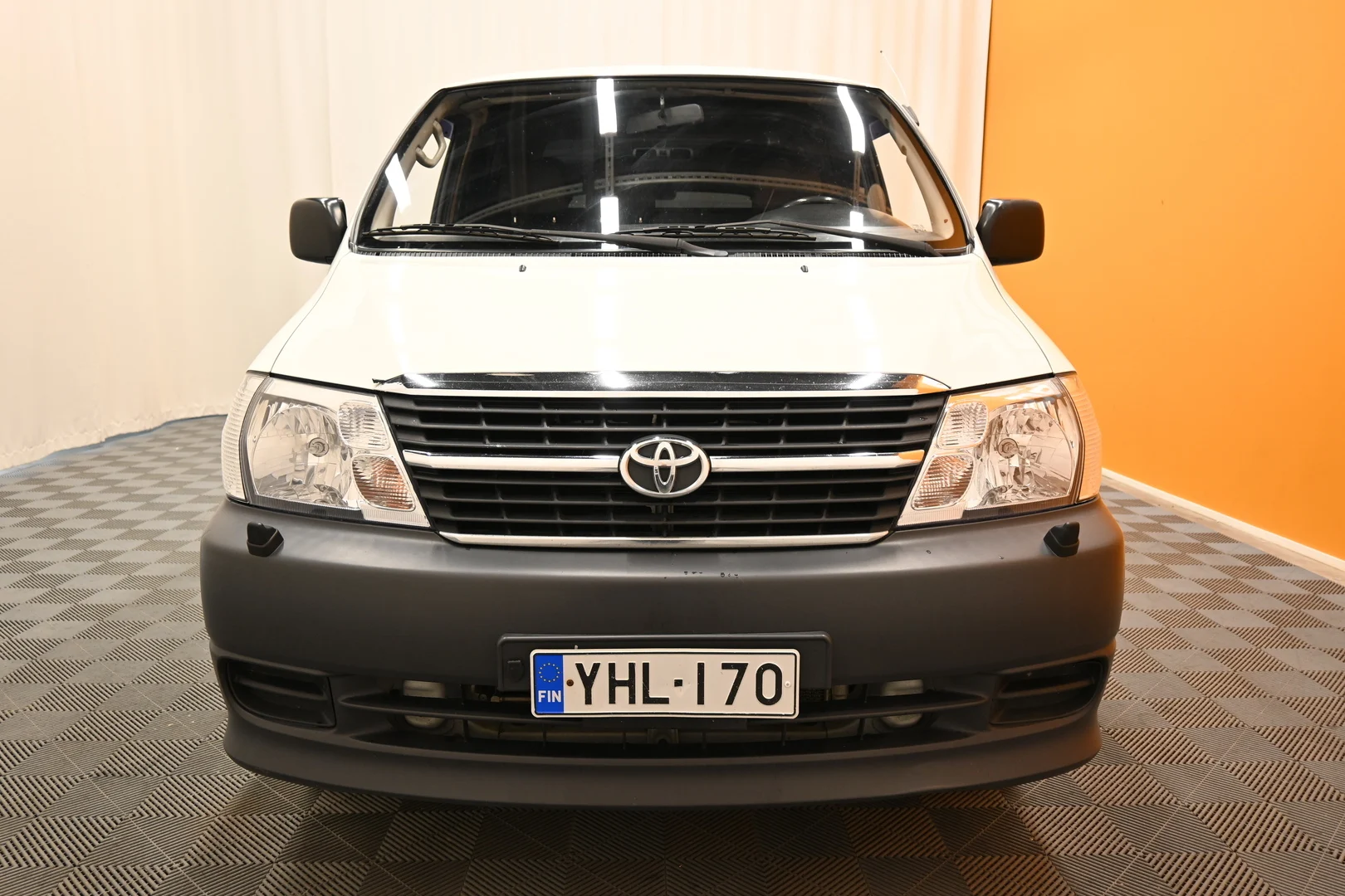 Car Image - 4N55hIMZwMWRsXXqGicICT