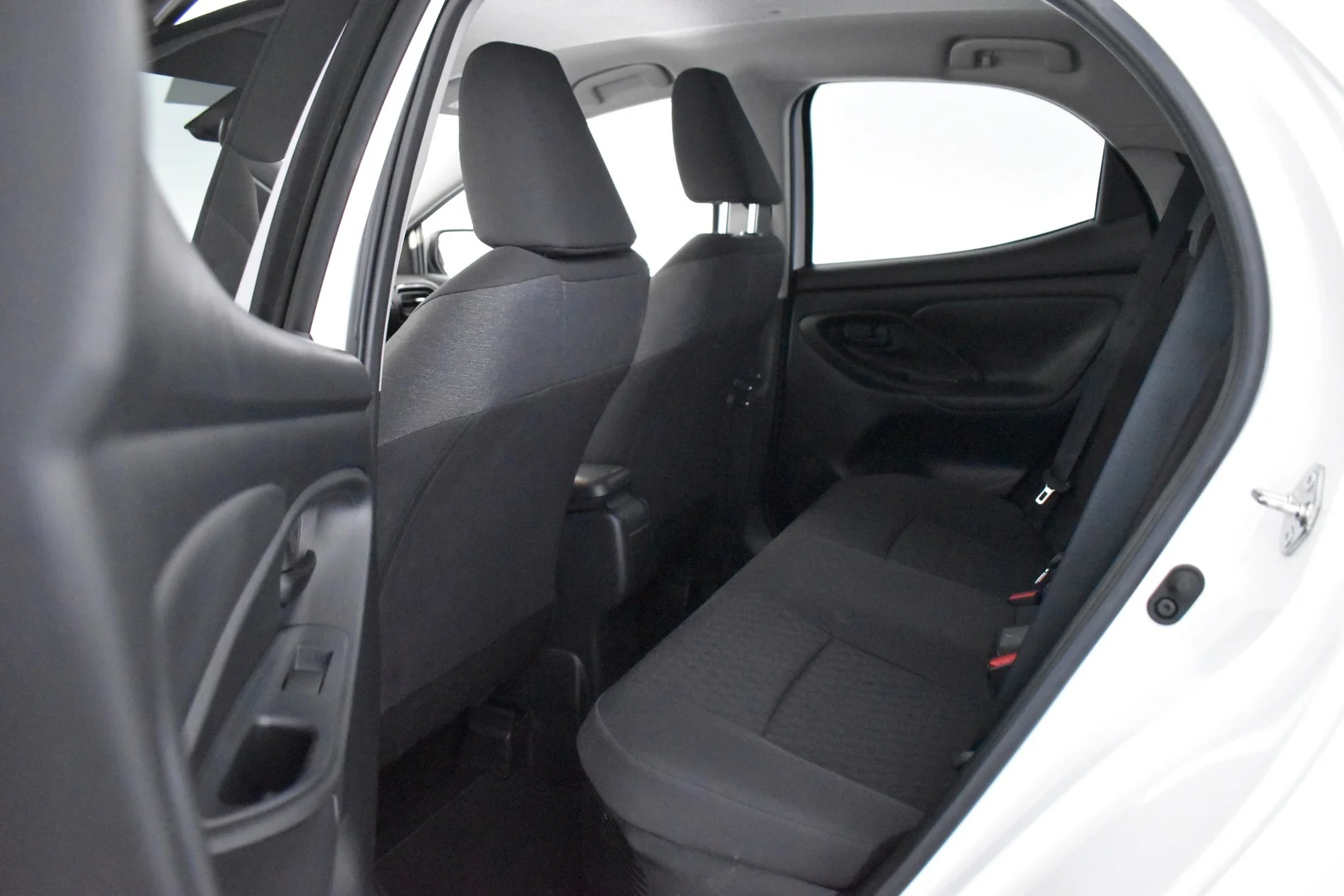 Car Image - 4zheQT2n9VLXR6zXTEF1Go