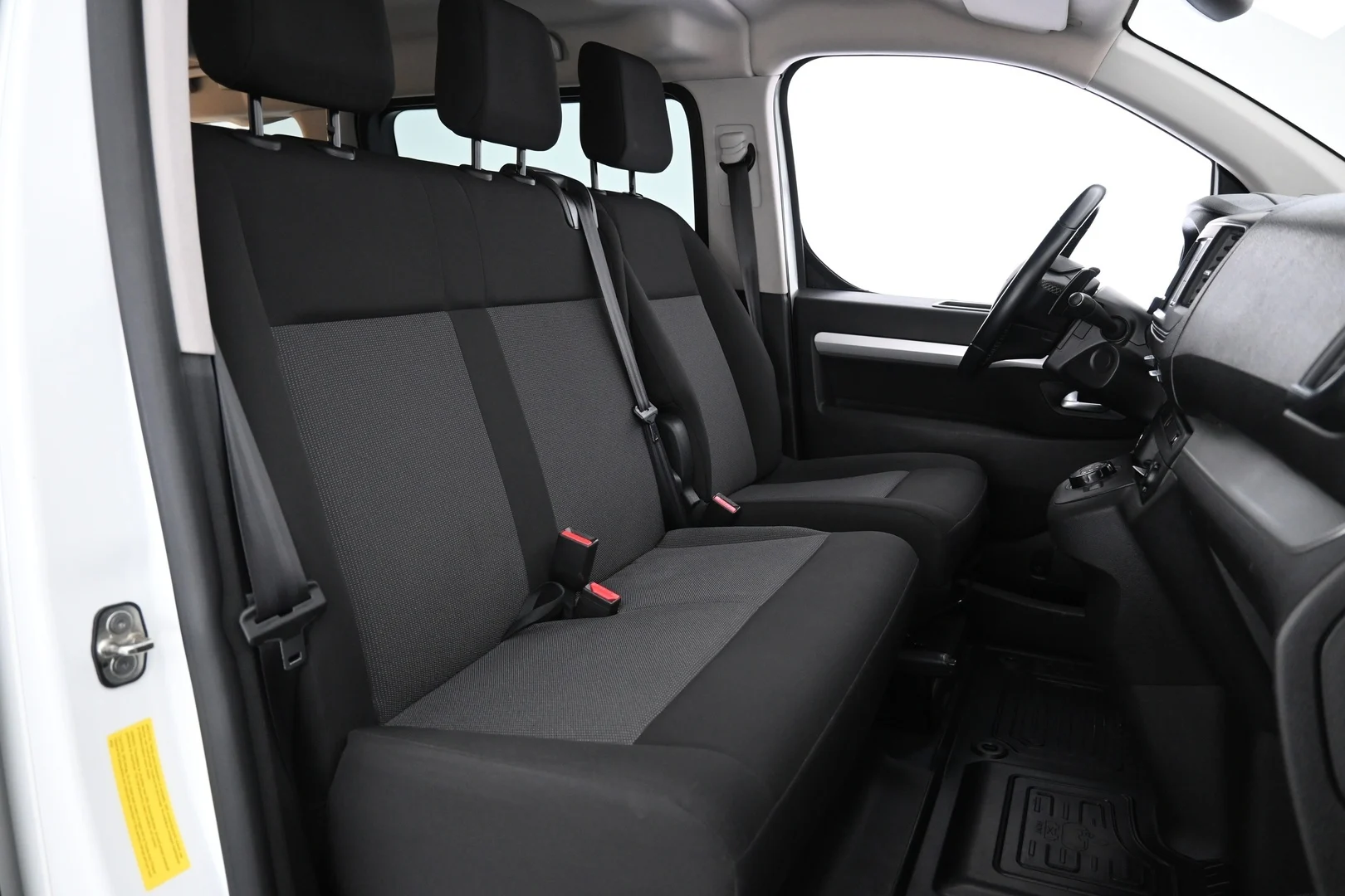 Car Image - 7g2eO2zSBsOQyRNkeEu6ME