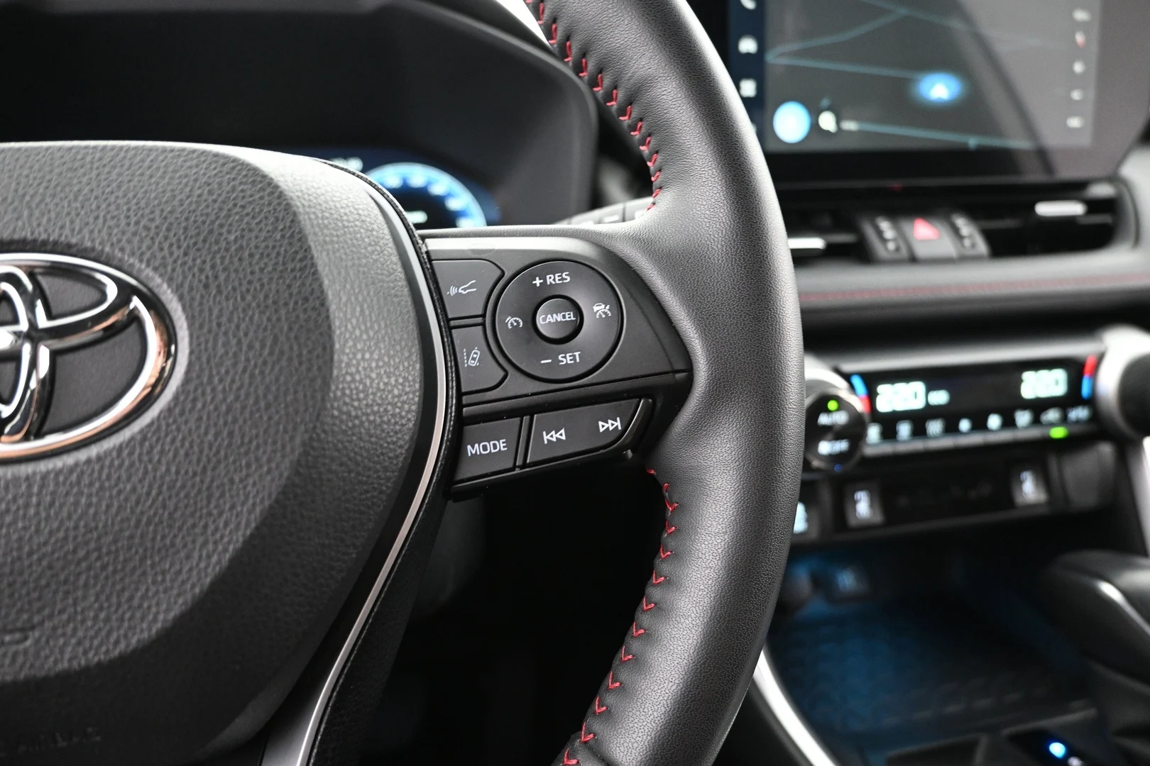 Car Image - 6I3IPIa9EkpTnVoAEVYi0N
