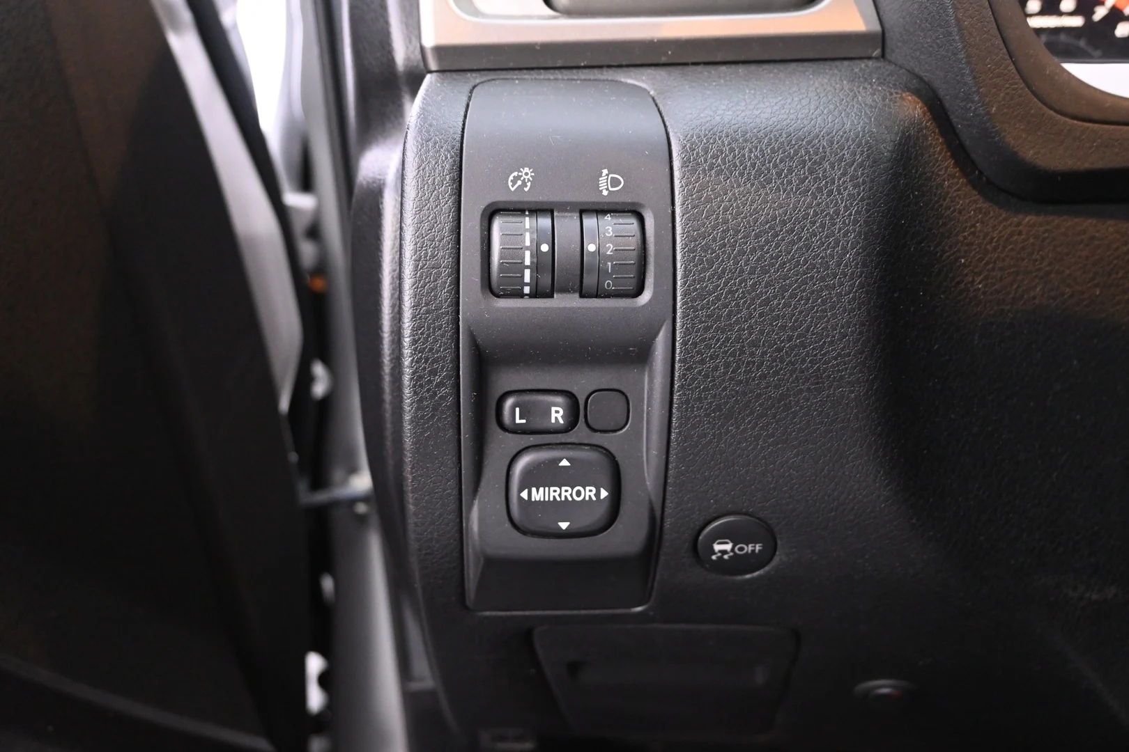 Car Image - 2tW7G0wSvjl8055PhnhUtt