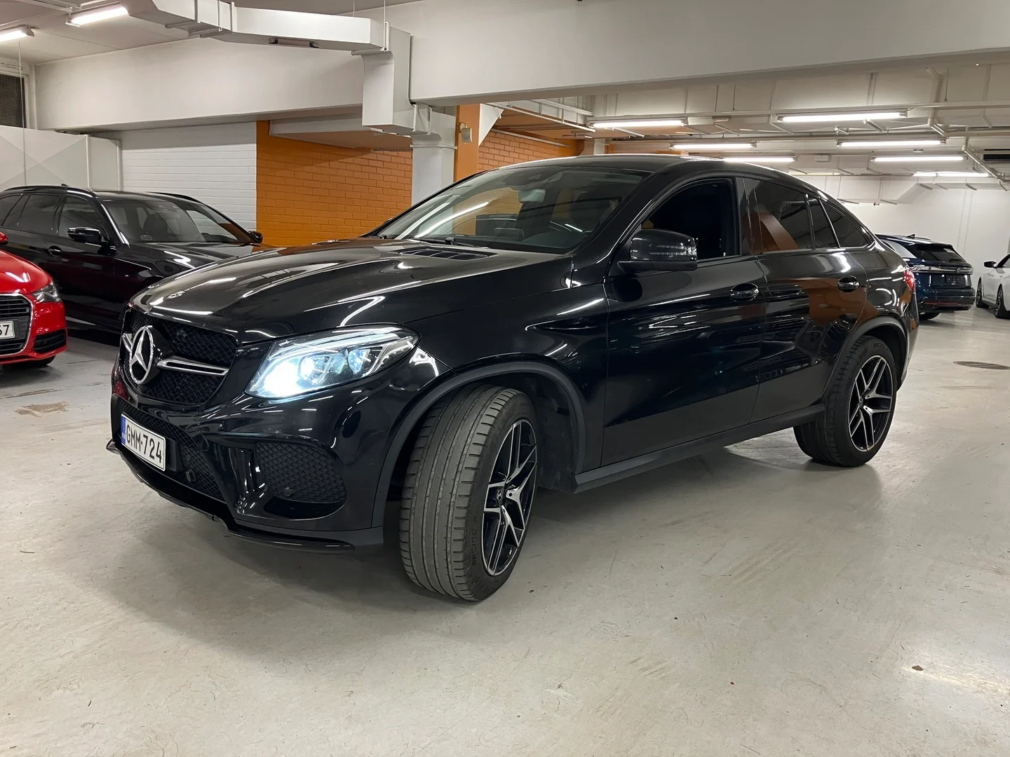 Car Image - 4hSKuD8swFKFqSByq2zeVz
