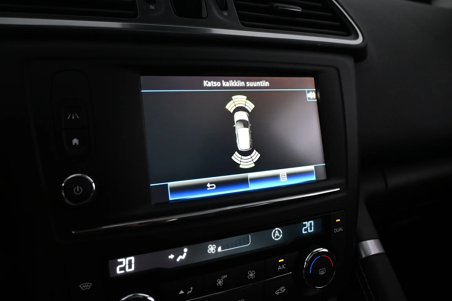 Car Image - 4XqsWYeUMPzzaAD6Cr1piC