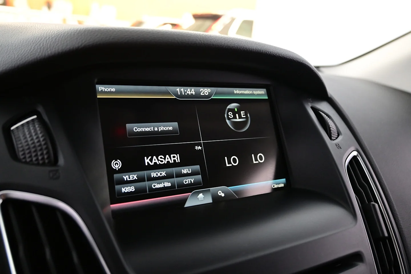 Car Image - 2ZD2vJ6o8XpgMciGWJkcWL
