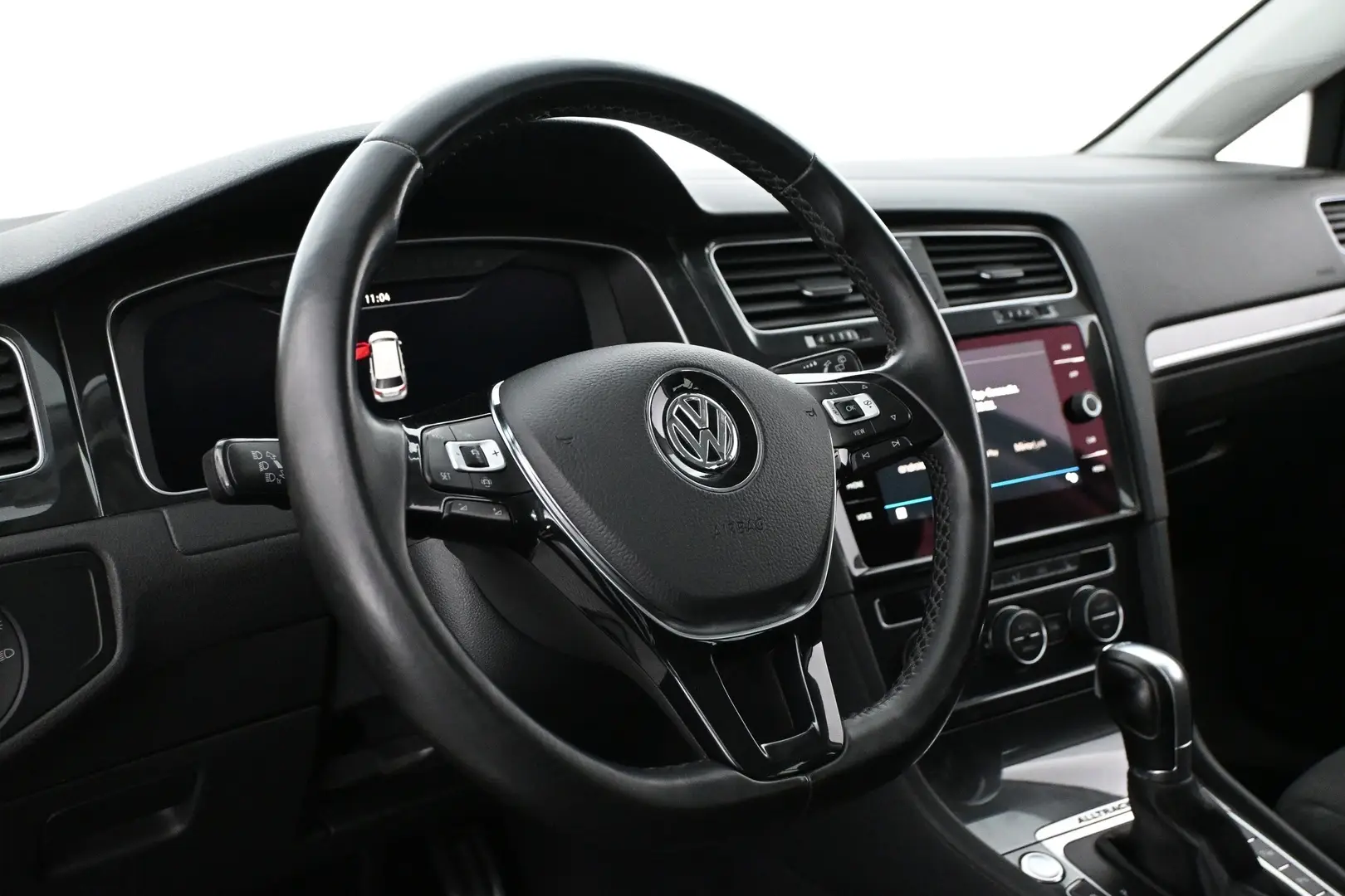 Car Image - 2S6X8MfyvurvvN472OWNHt