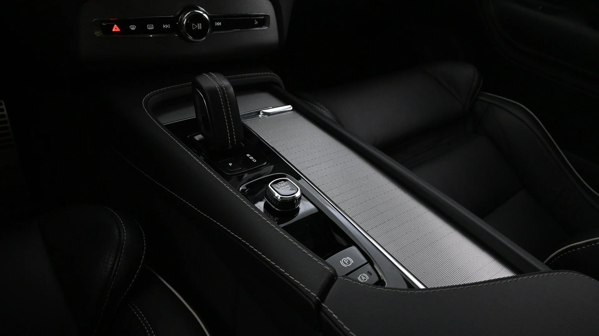 Car Image - 1UOdxTNotaofxFc6s8C5pN