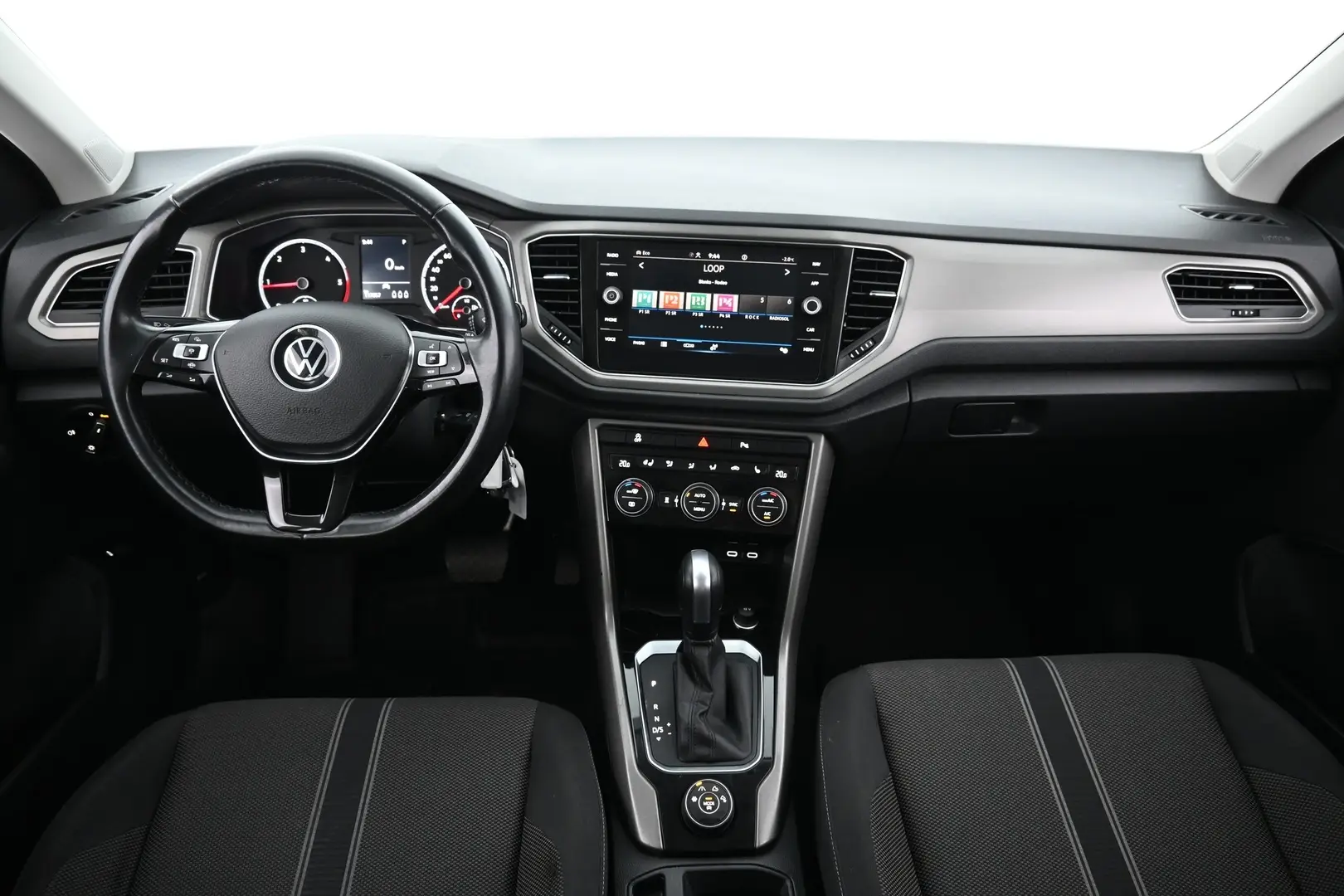 Car Image - pt1HDO1JH8iSDLHhVaG5n