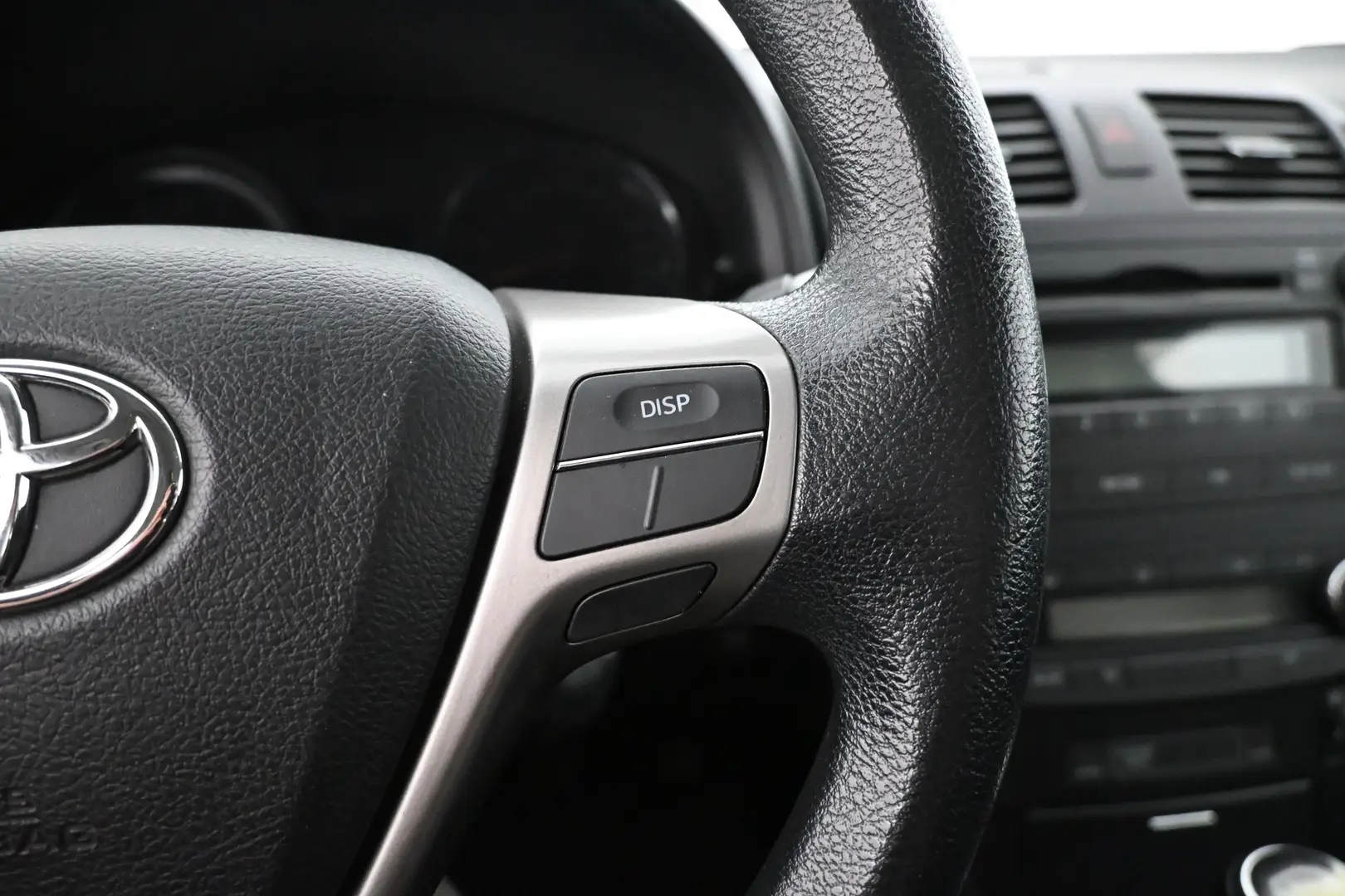 Car Image - 6Xhk5BkiGCSX5HSQIPg6gb